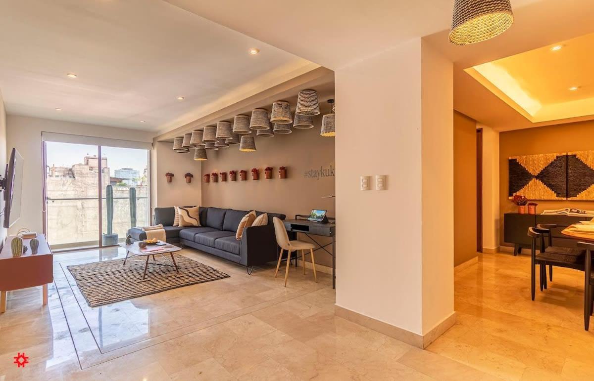 Apartment Arquimedes By Kukun Mexico City