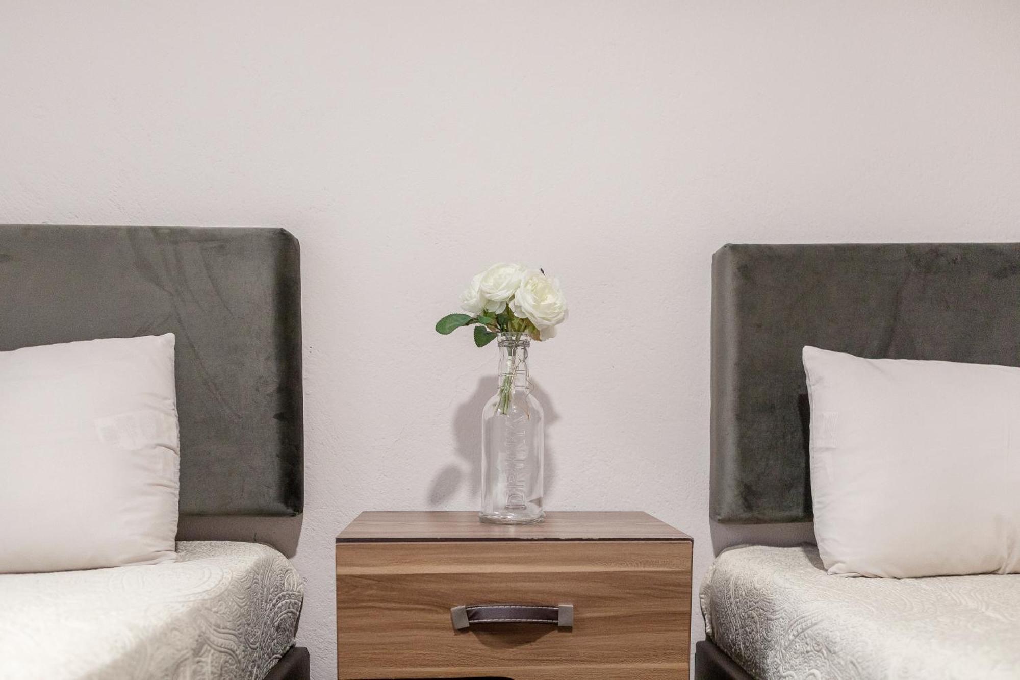 Chic Living - Roma Norte -laundry- Sleeps 7 * México DF