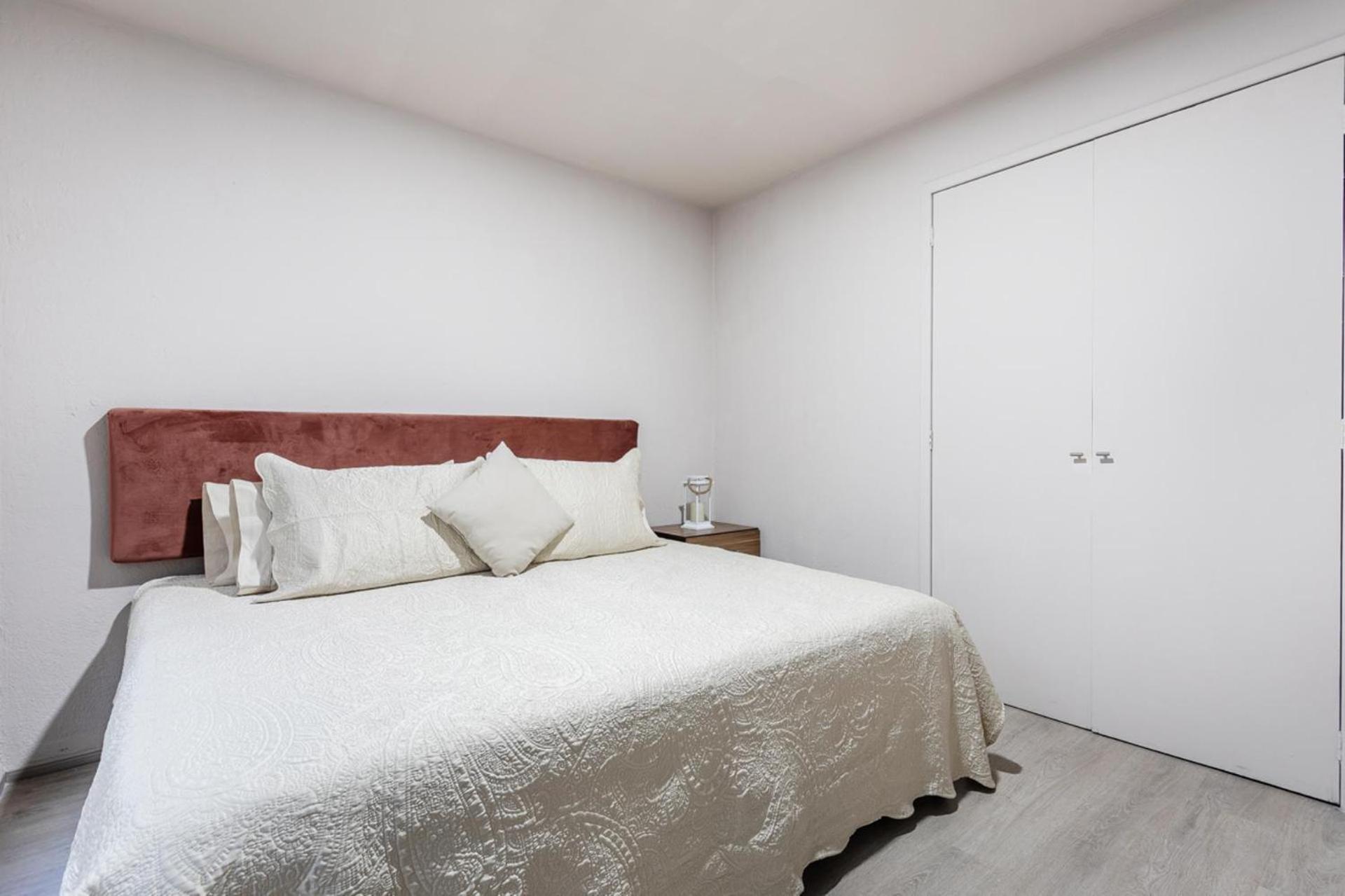 Elevate Your Roma - 2br - Wifi - Sleeps 7 Apartment