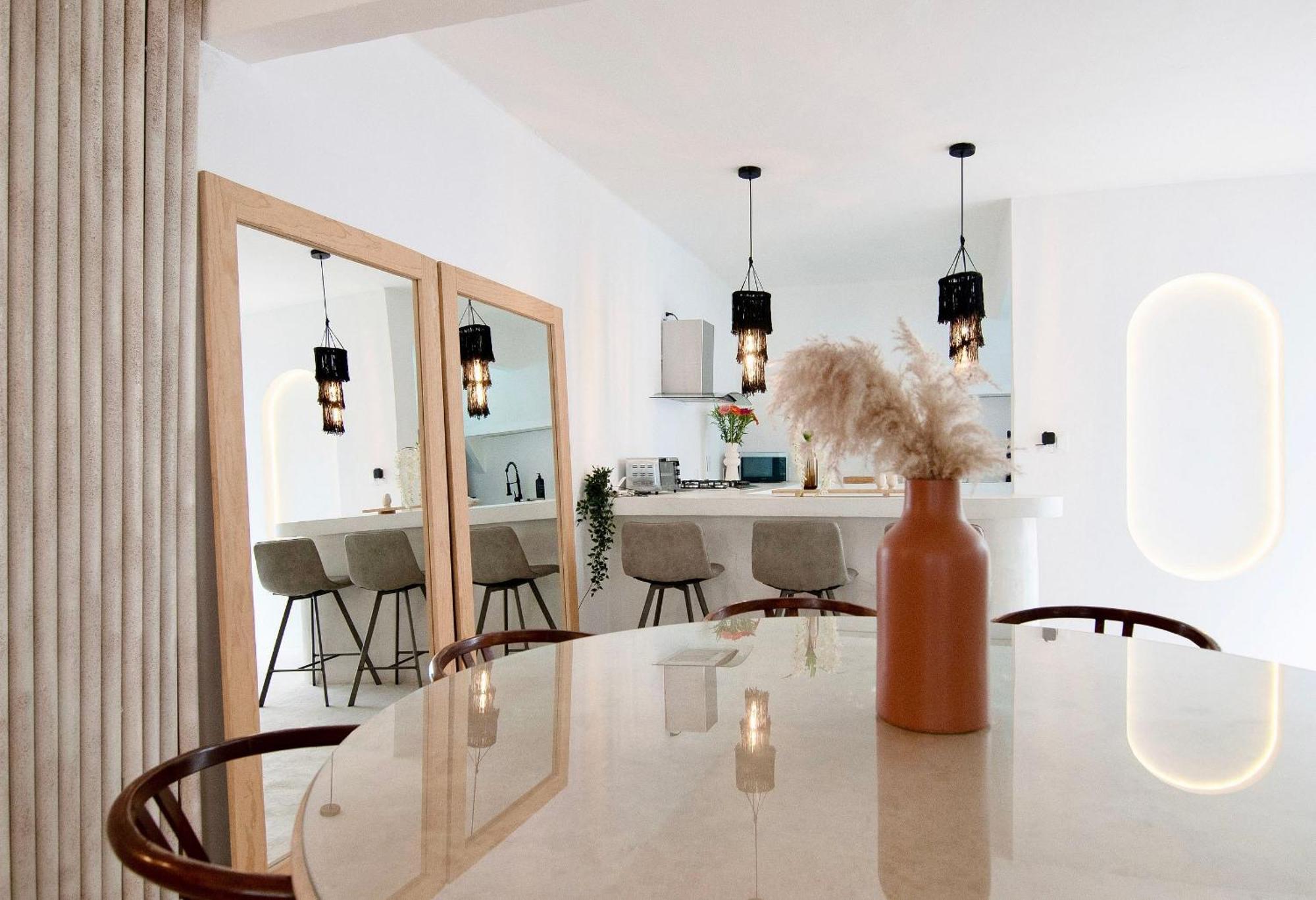 Breathtaking House With Patio In Roma Norte Mexico City