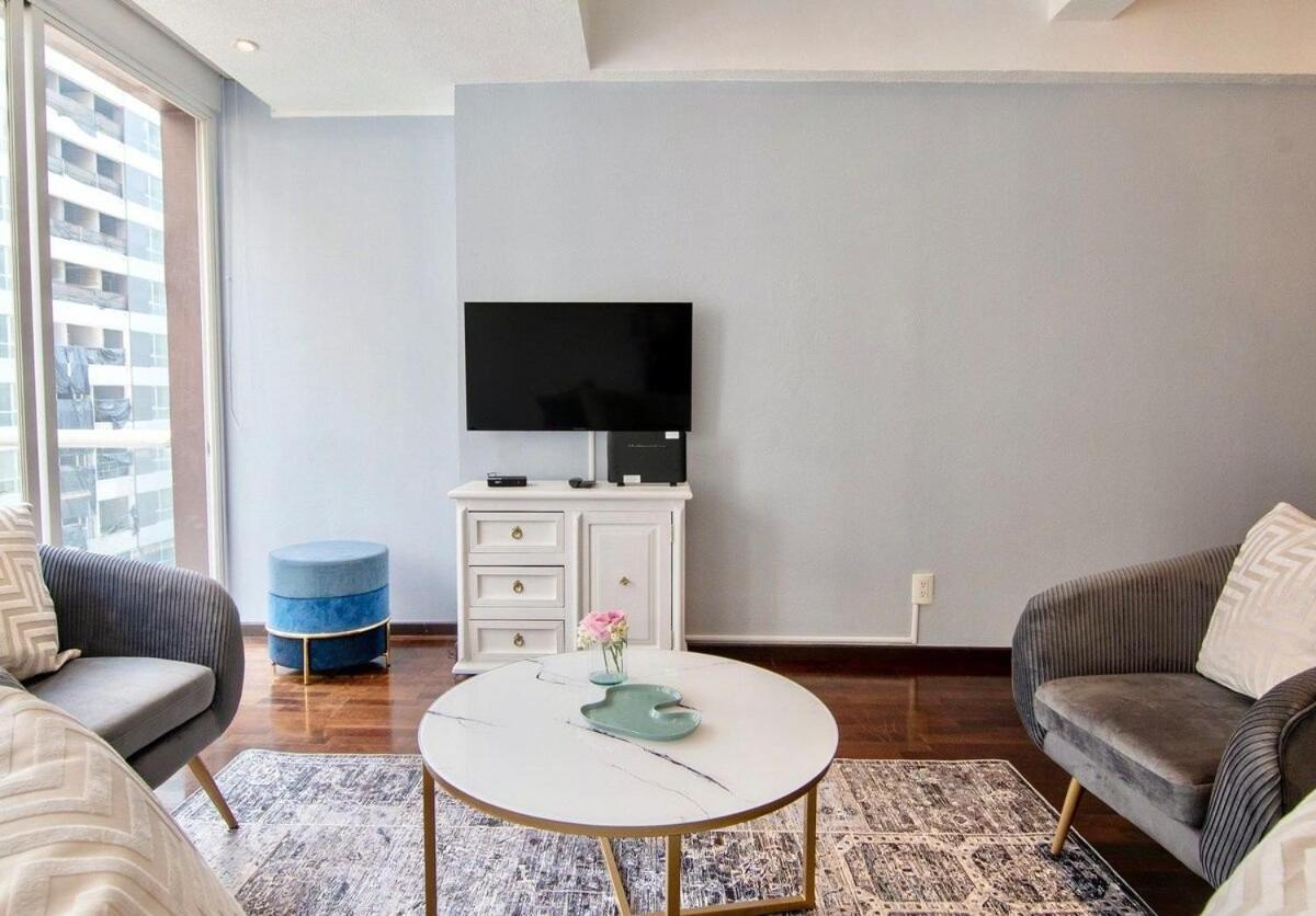 Formidable 3bed/2bath Apartment