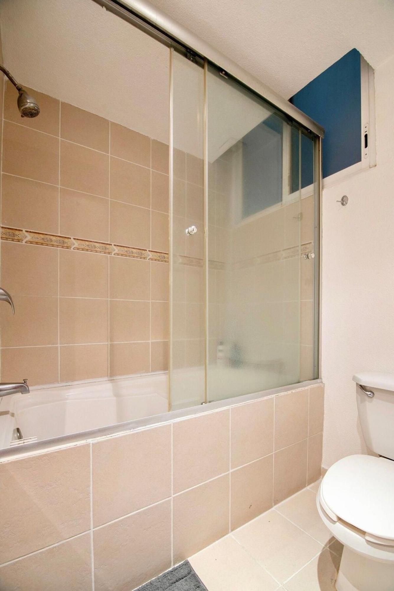 Formidable 3bed/2bath Apartment *