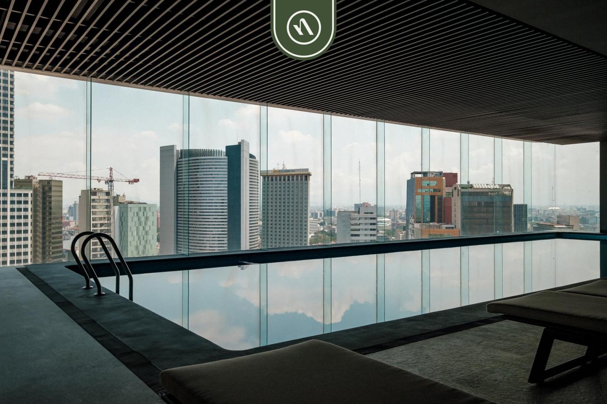 With Amazing View - Great Location - Pool Apartment