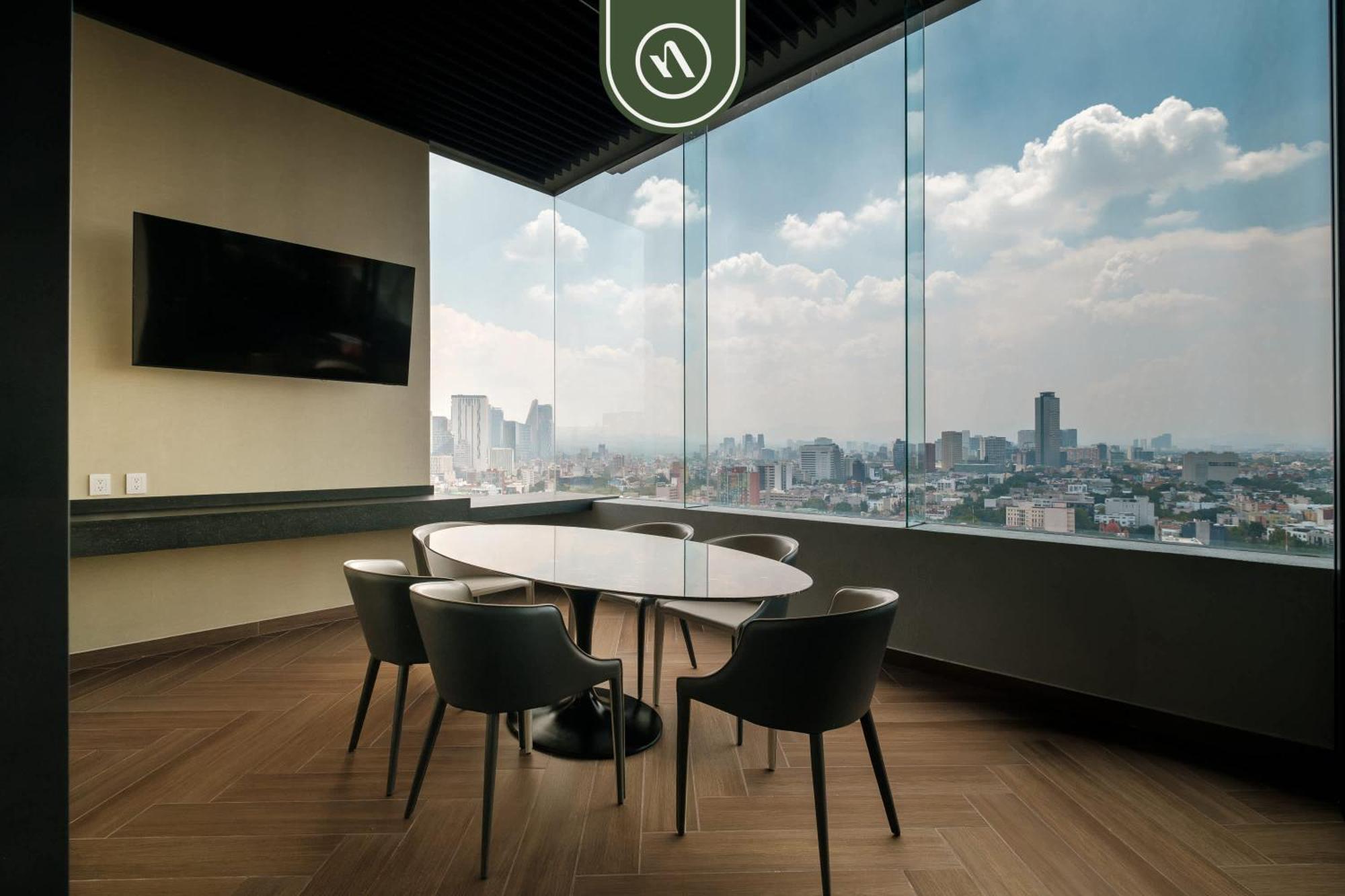 Apartment With Amazing View - Great Location - Pool
