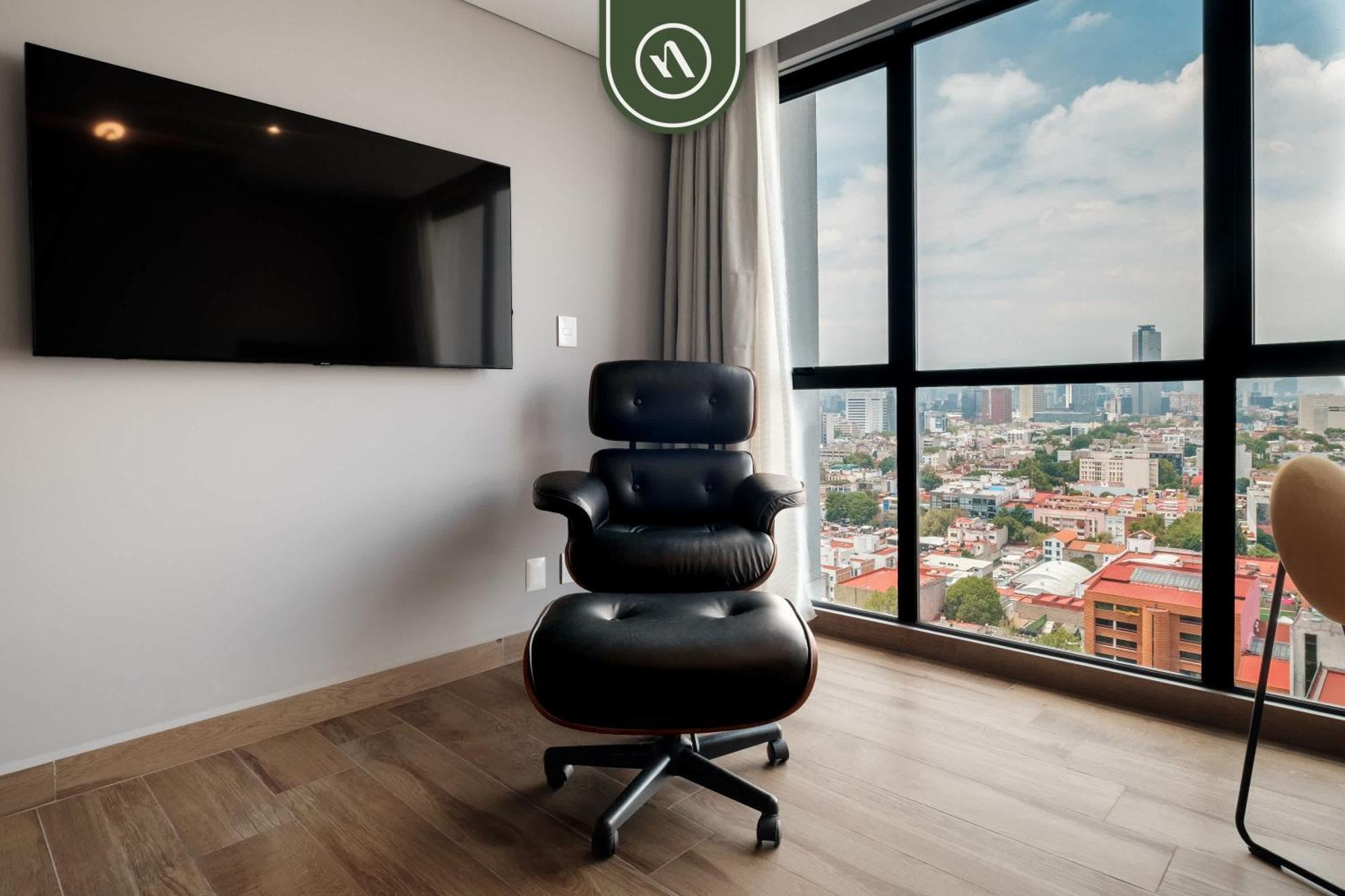 With Amazing View - Great Location - Pool Mexico City