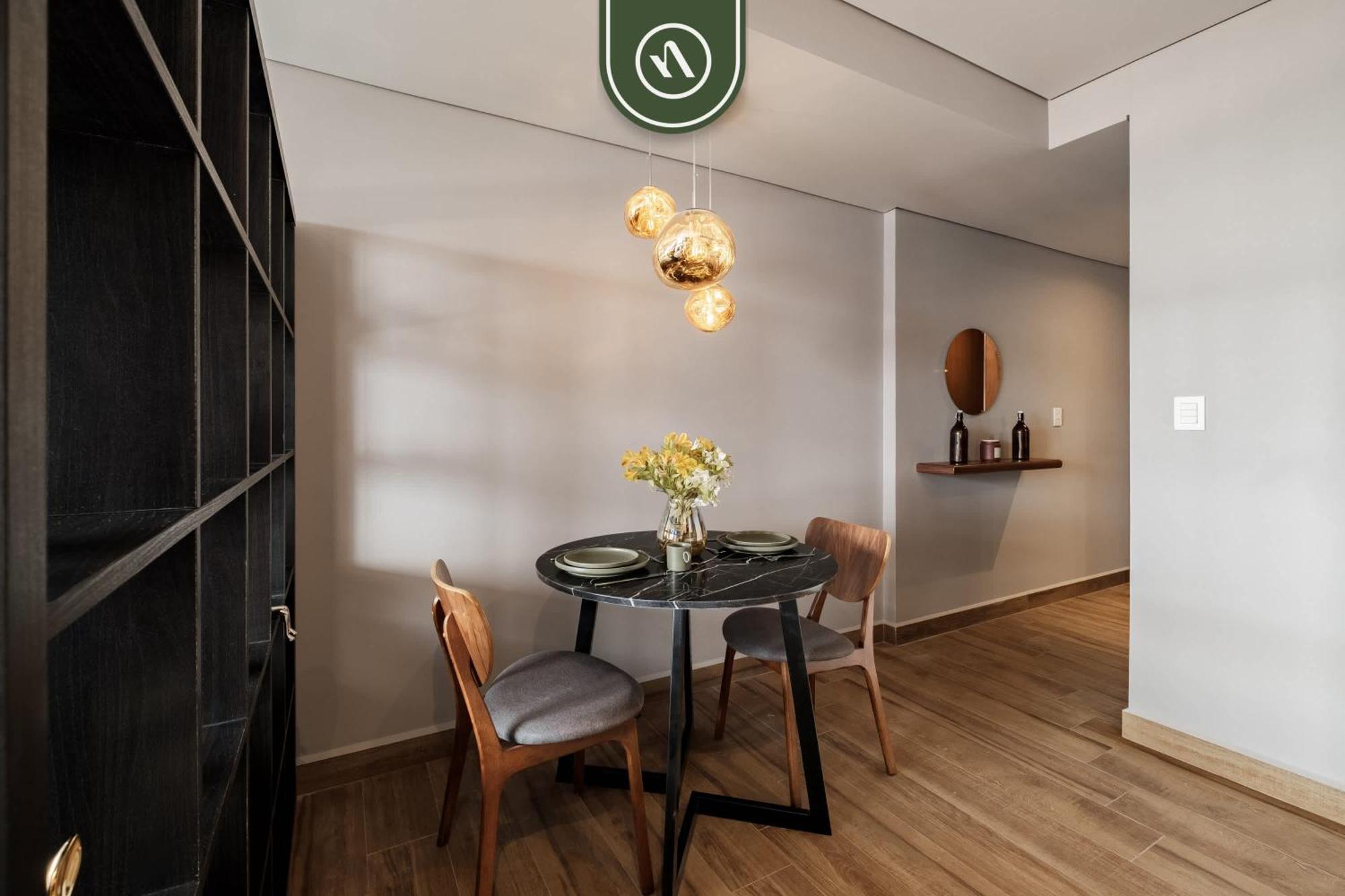 With Amazing View - Great Location - Pool Apartment