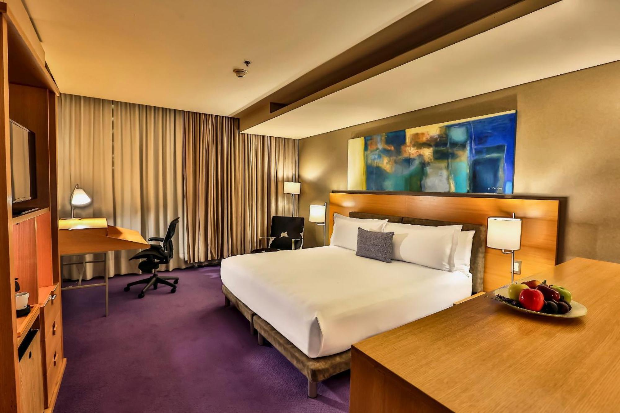 Camino Real Santa Fe Hotel Mexico City