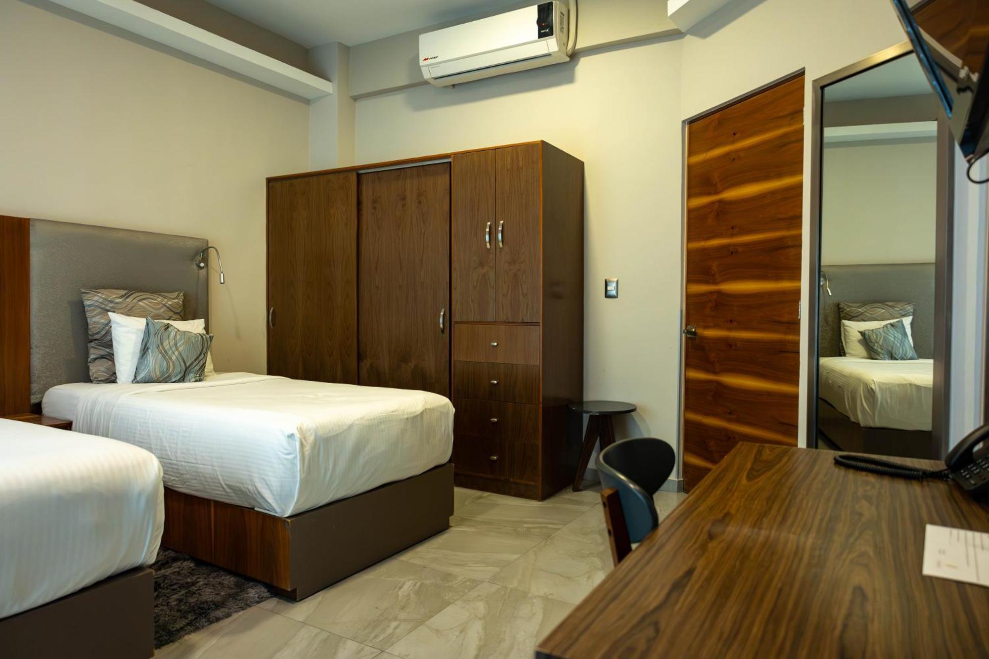 Jtowers Hotel 4*