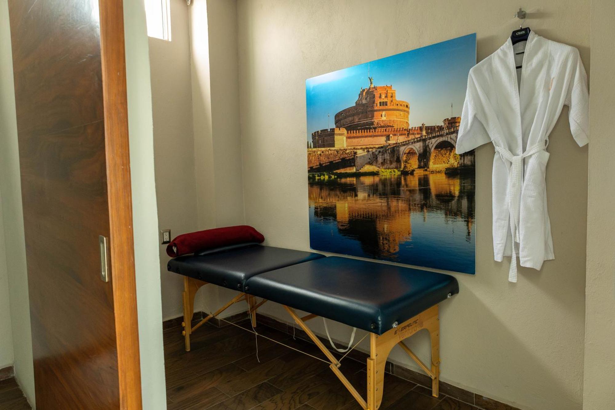Jtowers Hotel 4*