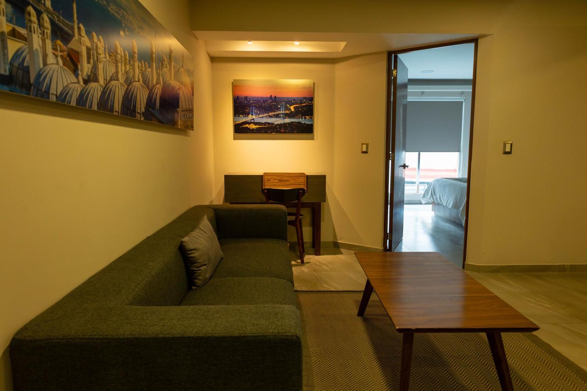 Hotel Jtowers 4*