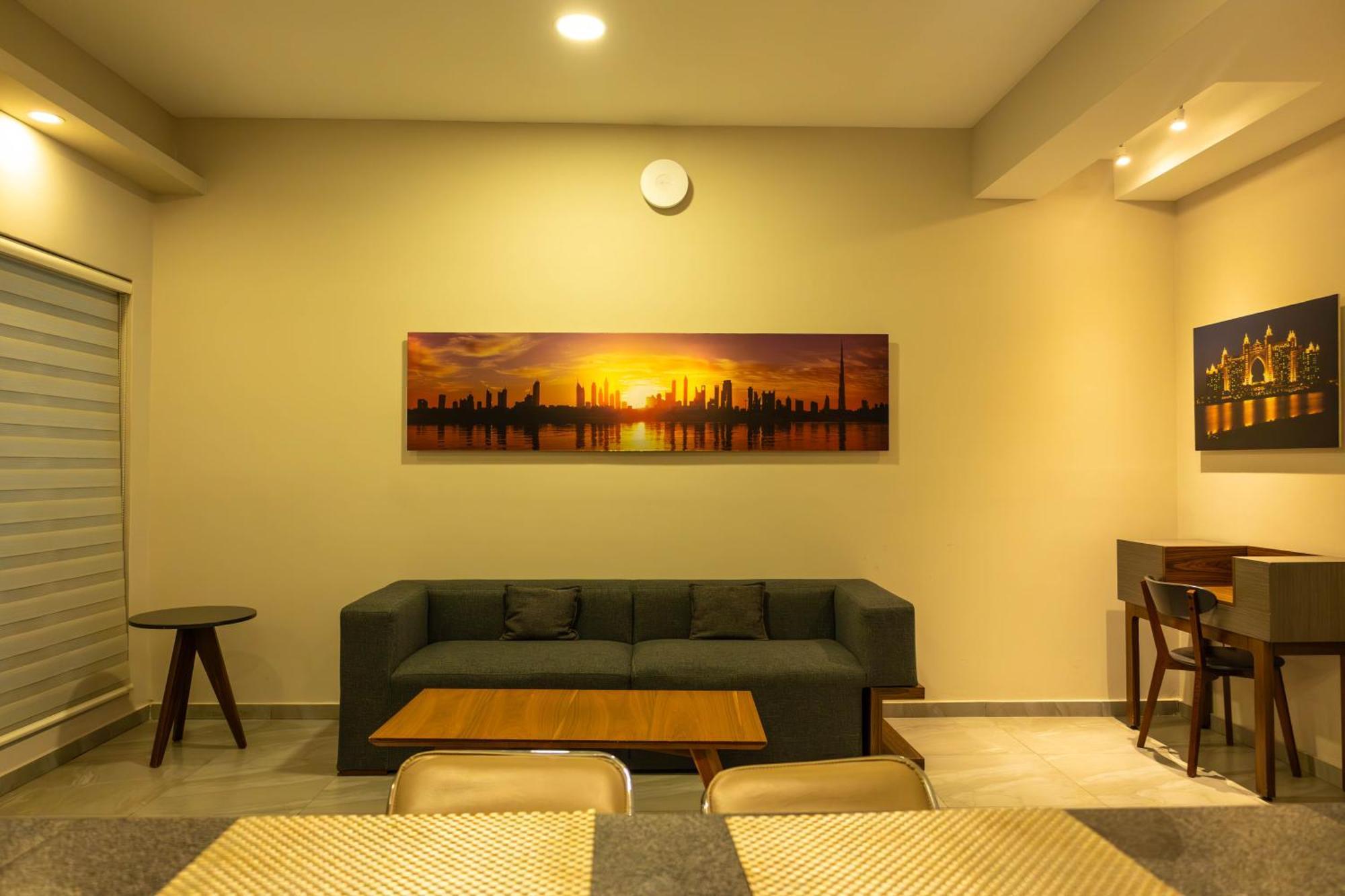 Jtowers Hotel
