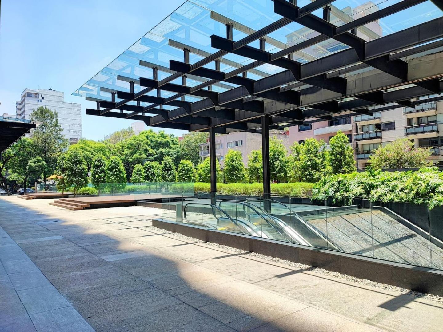 Alluring Views, Luxuriously Appointed In Polanco