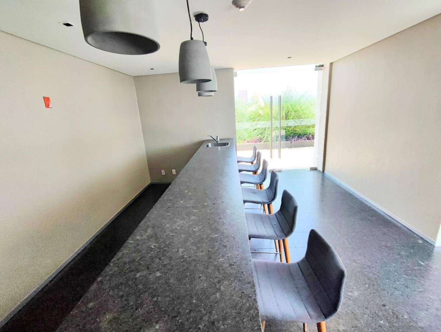 Alluring Views, Luxuriously Appointed In Polanco