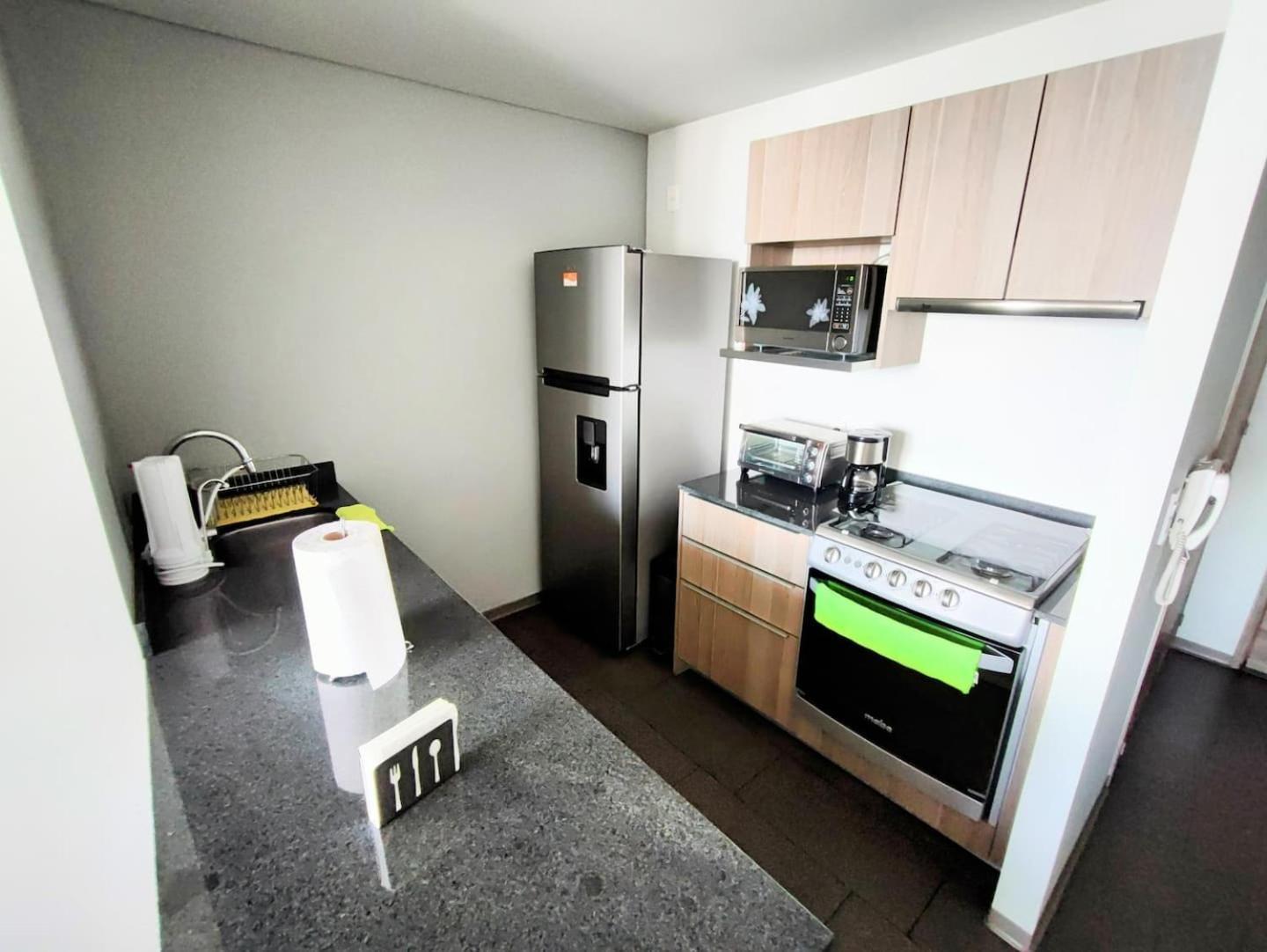 Alluring Views, Luxuriously Appointed In Polanco *