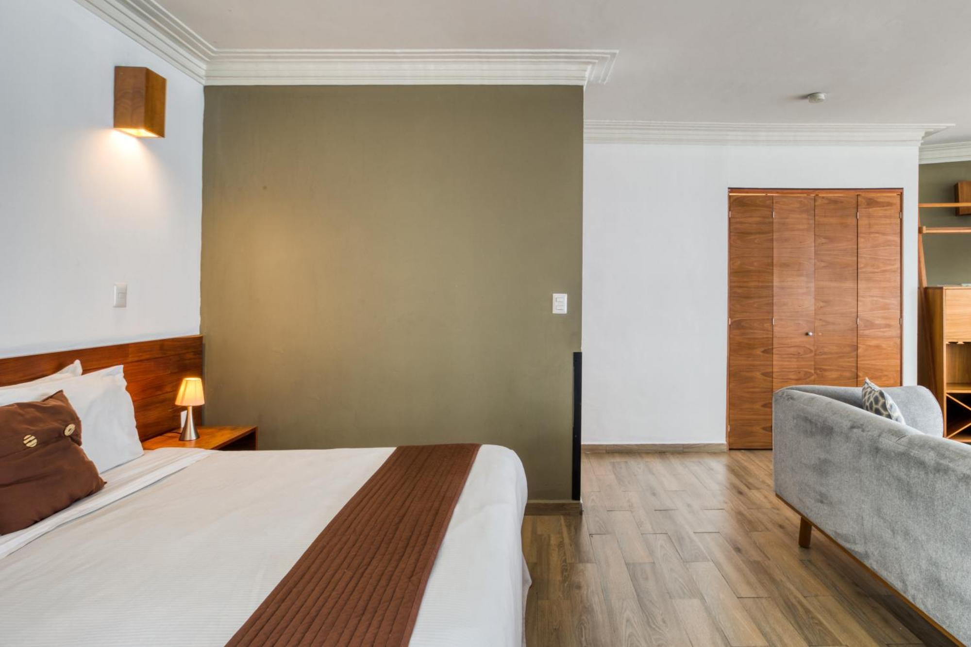 Tokio Ciento Diez Apartment