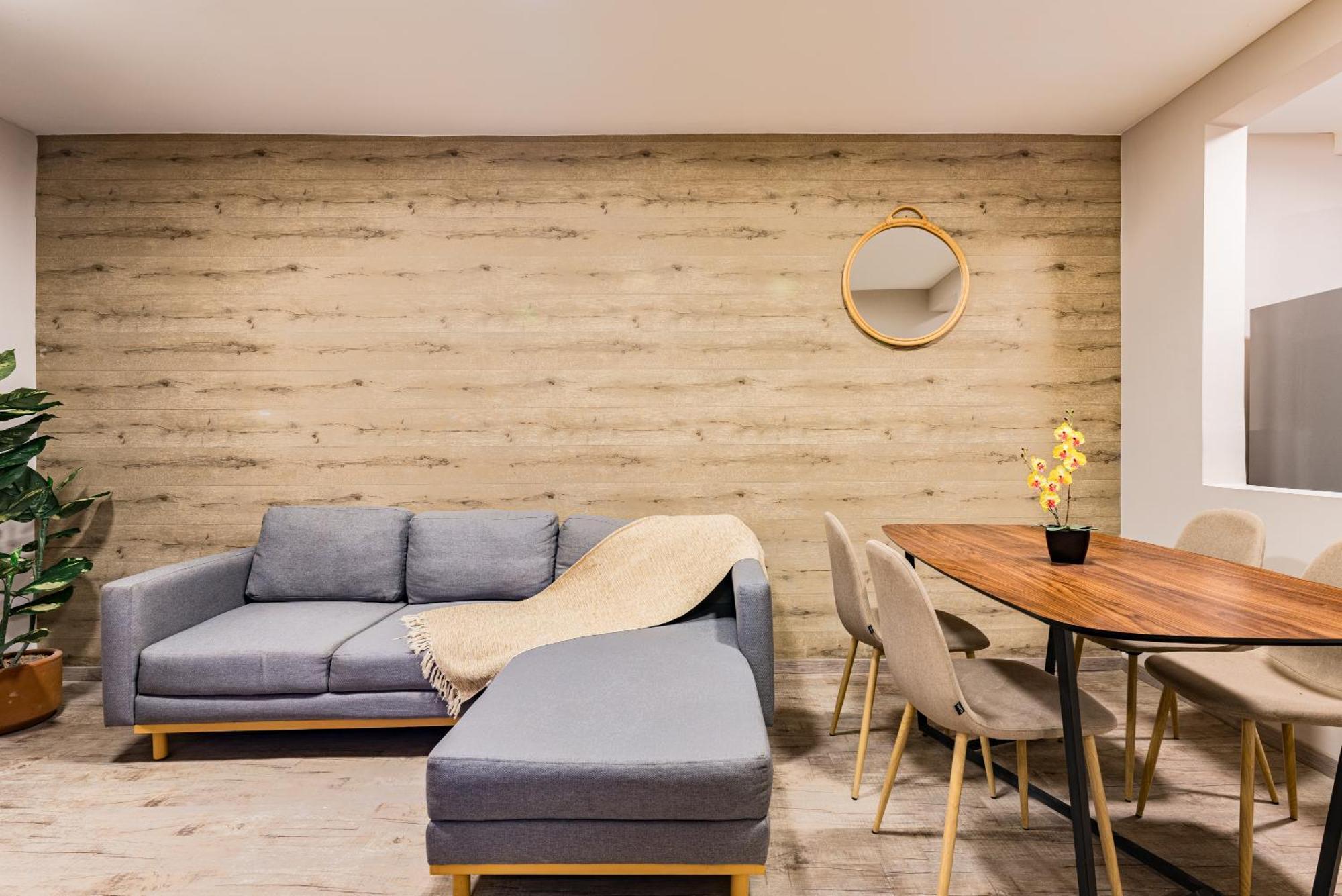 Apartment Tiny Desk By Vh