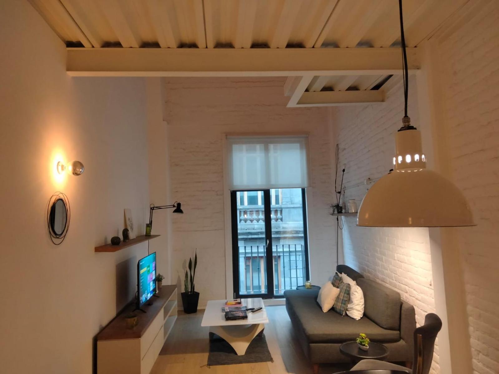 Comodo Departamento En Donceles Al Lado De Bellas Artes!