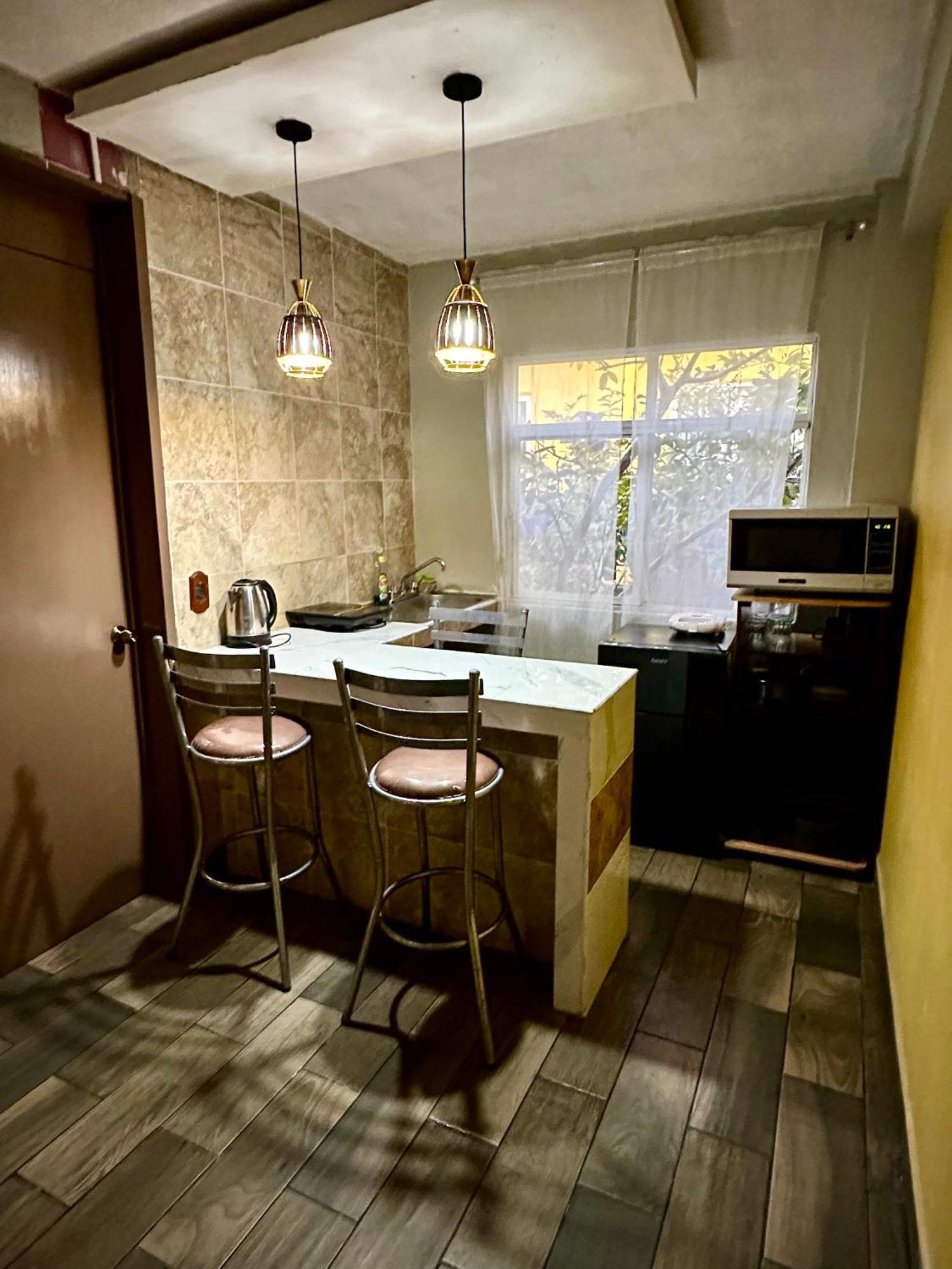 Hidden House Apartment
