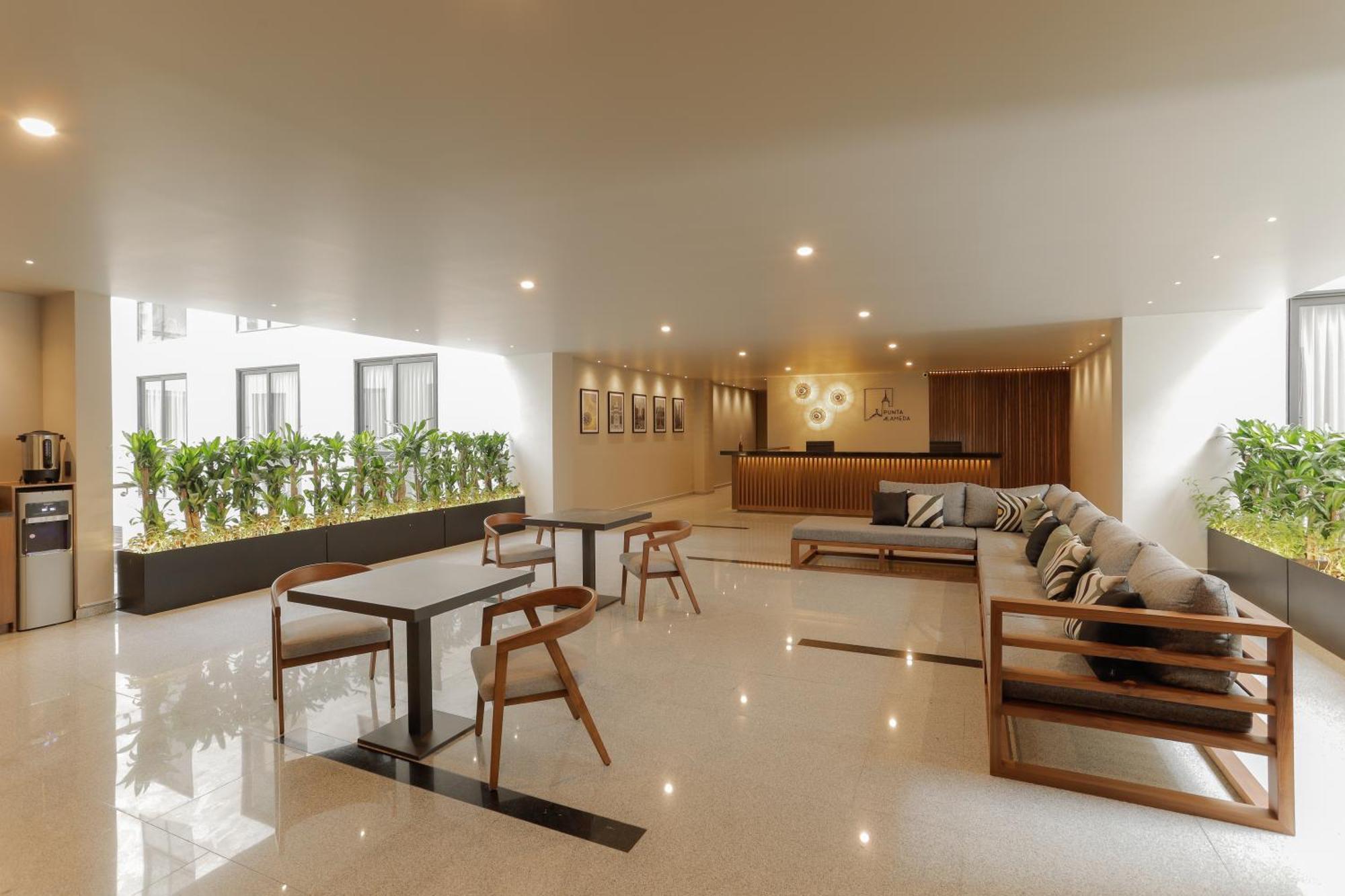 Punta Alameda Homestay