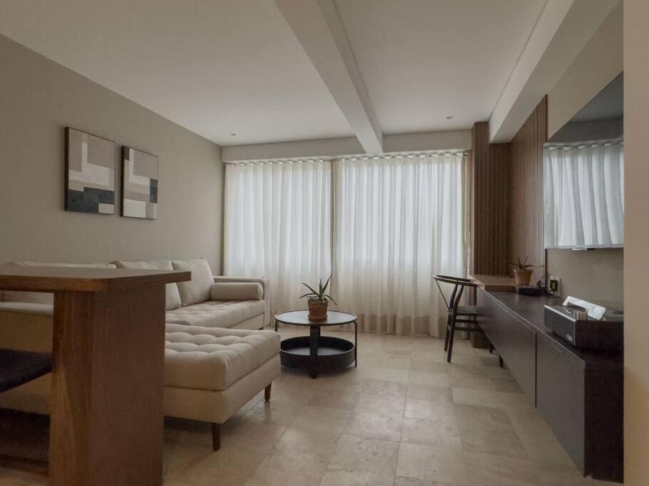 New Urban Oasis With Amazing Views Apartment *