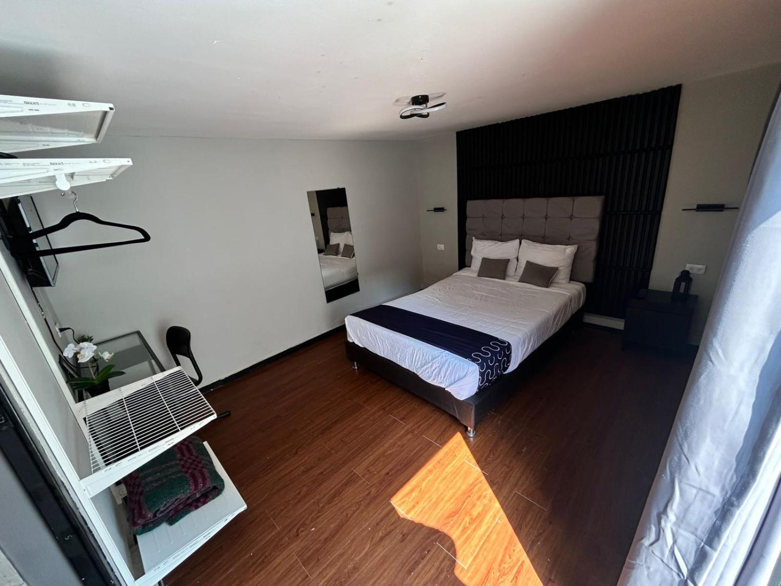 Hotel Singular Goldsmith Mexico City