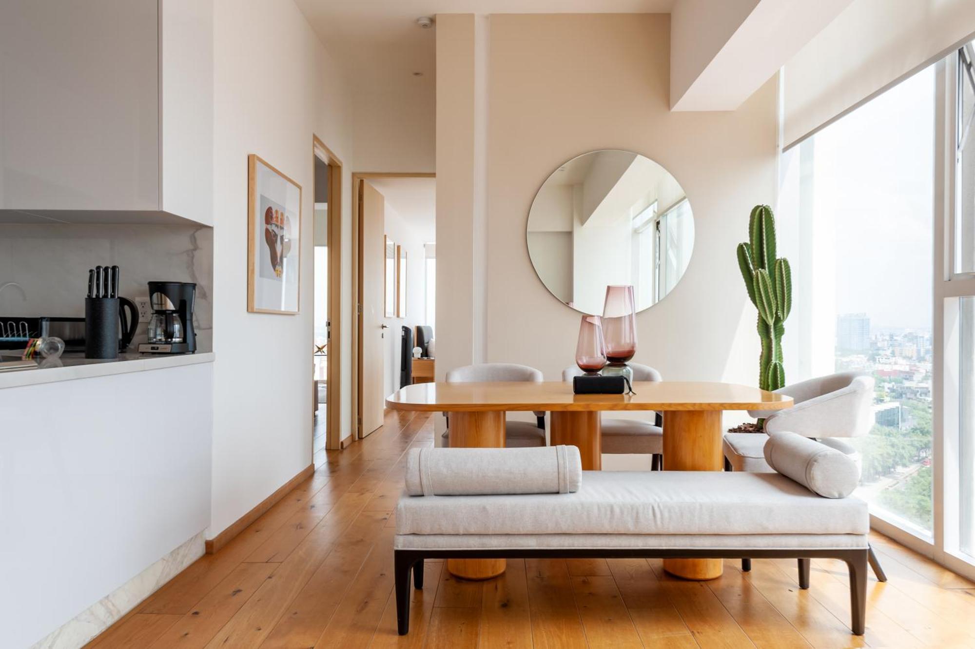 Awesome 2br With Panoramic View Apartment *