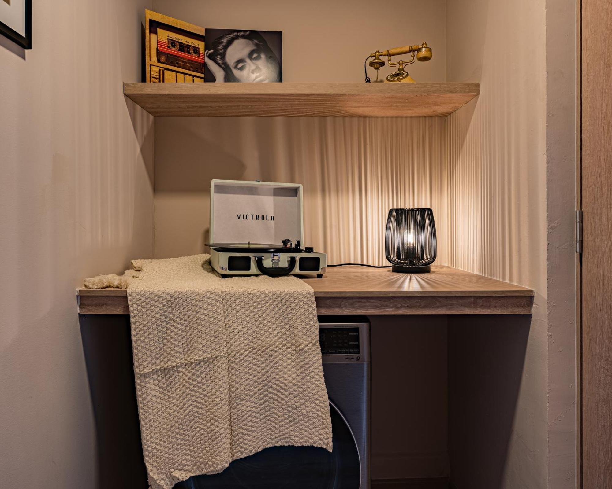 Apartment Tiny Desk By Vh *