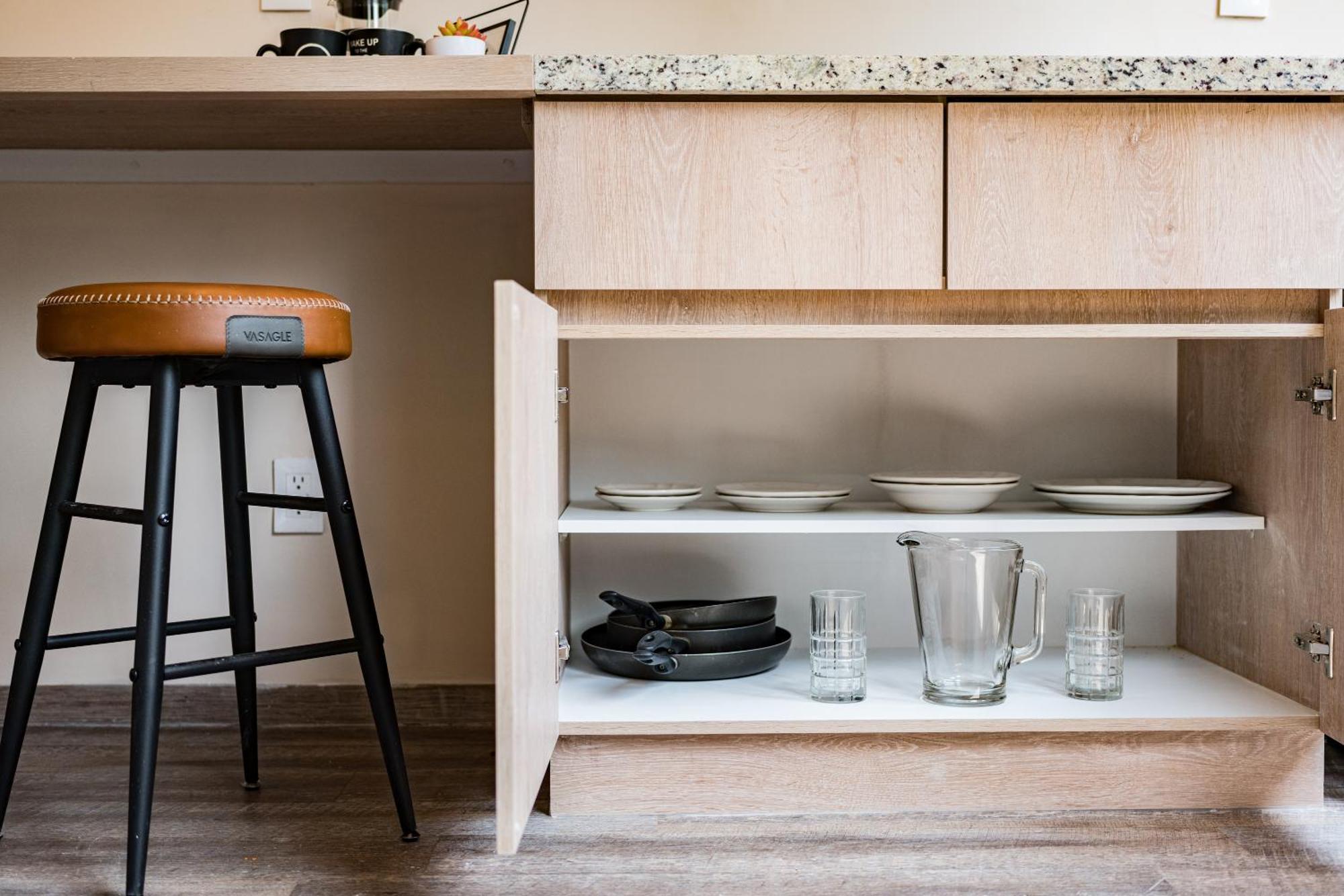 Tiny Desk By Vh