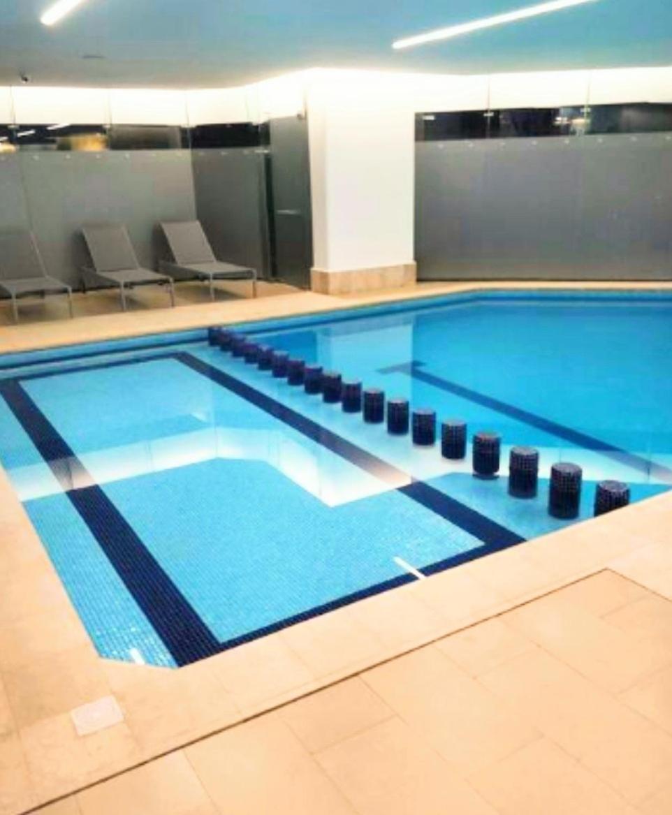 Apartment Great Location, High Speed Wifi, Beautiful 1br *