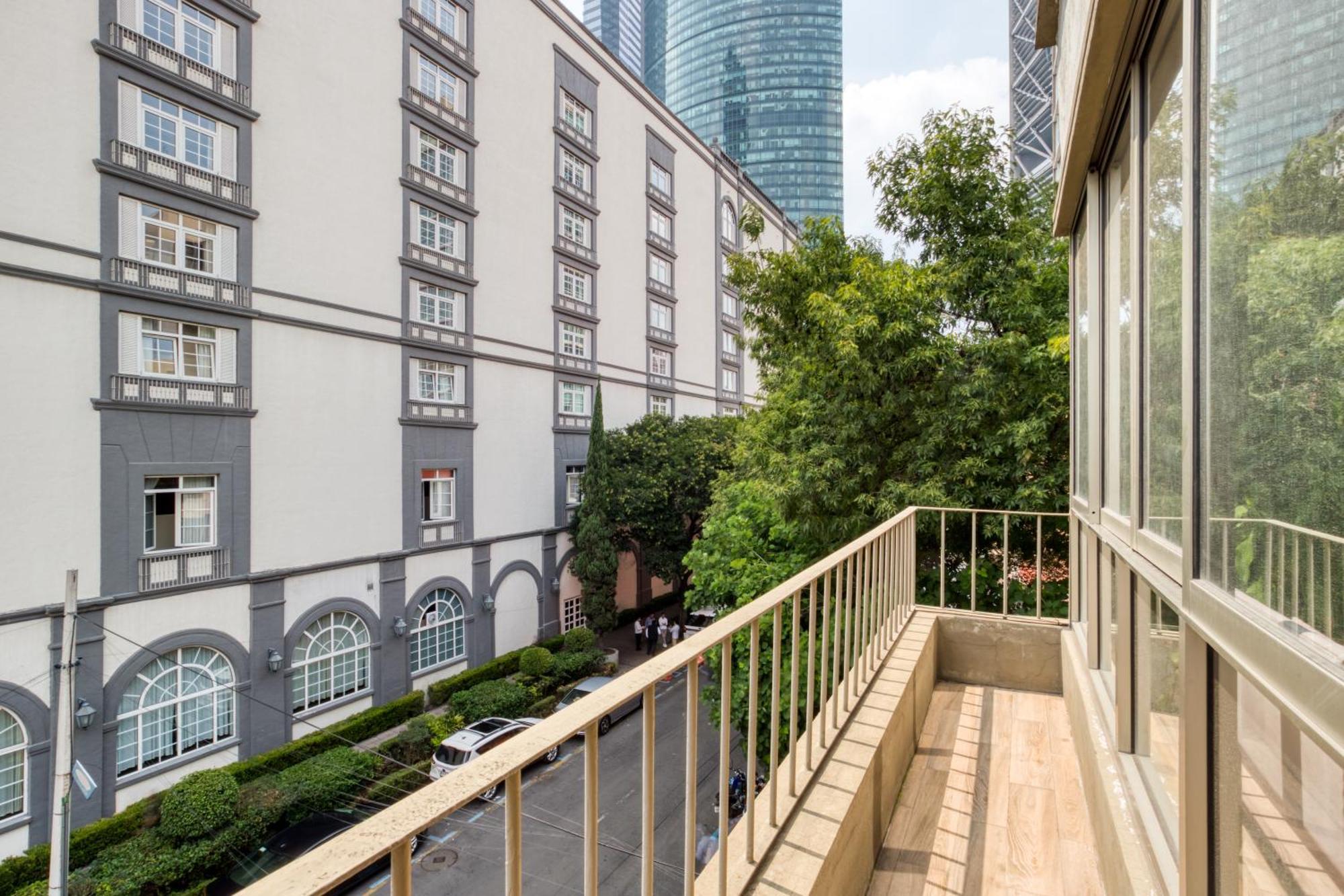Tokio Ciento Diez Apartment