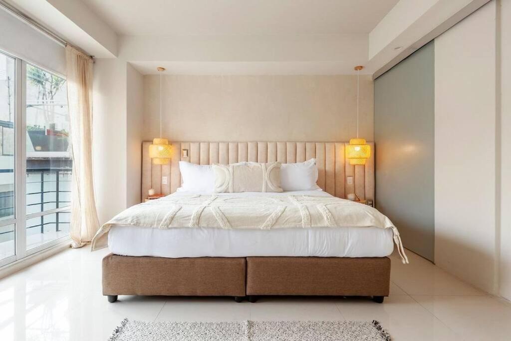 Apartment Cozy W Balcony For A Getaway In Polanco Mexico City