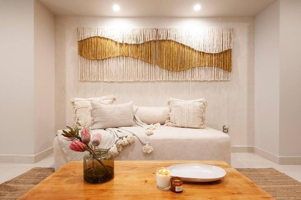 Apartment Cozy W Balcony For A Getaway In Polanco *