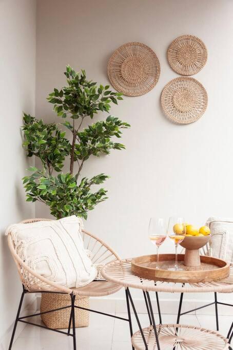 Cozy W Balcony For A Getaway In Polanco Mexico City