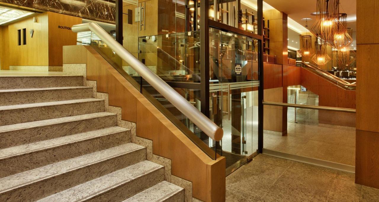 Hotel Galeria Plaza Reforma 4*