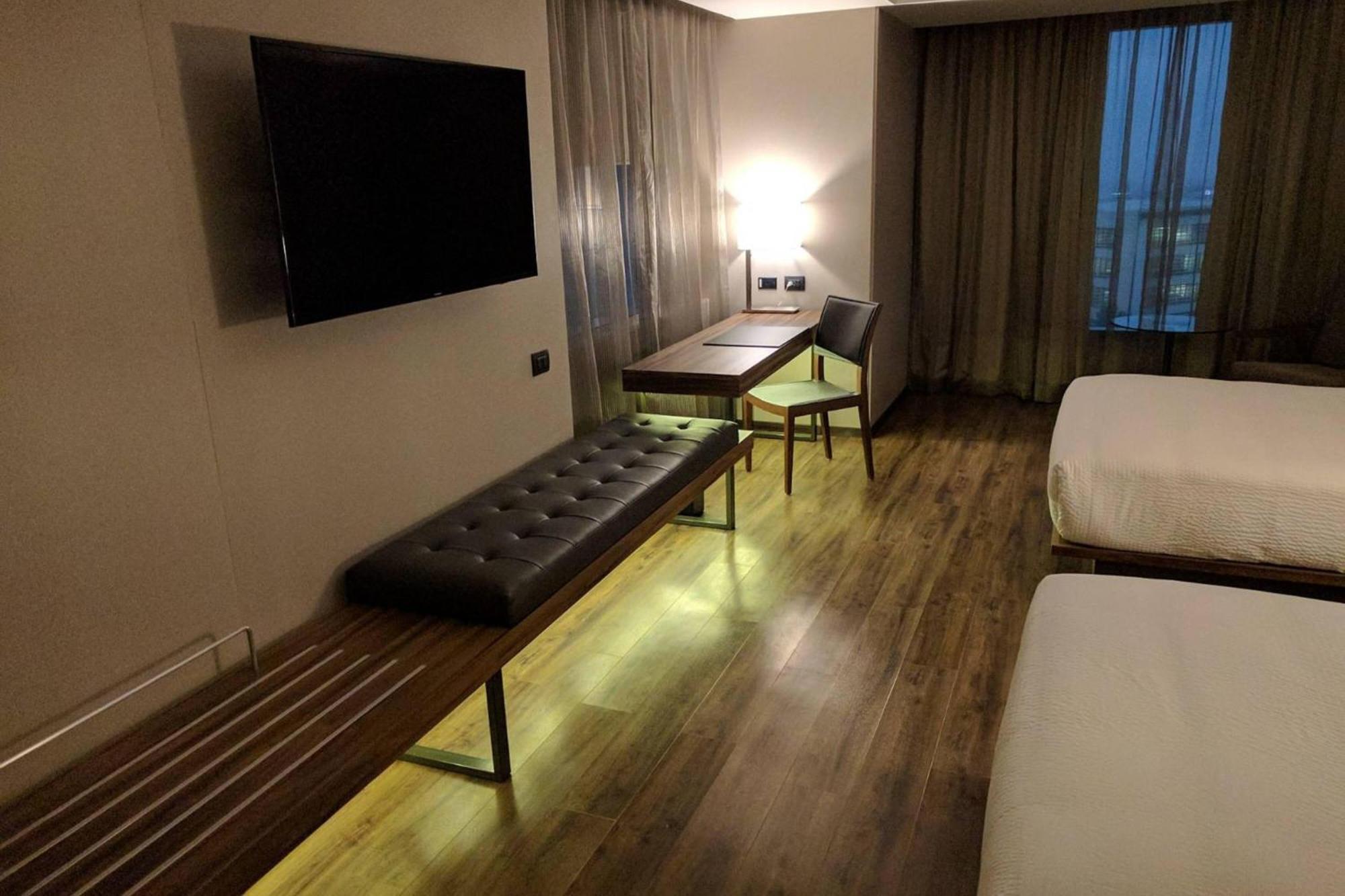 Hotel Ac By Marriott Santa Fe Mexico City