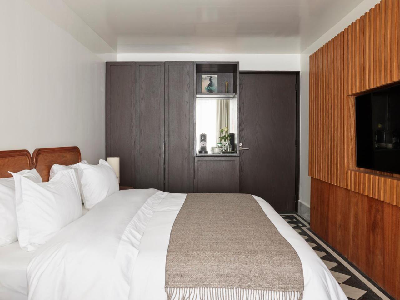 Hotel Dama