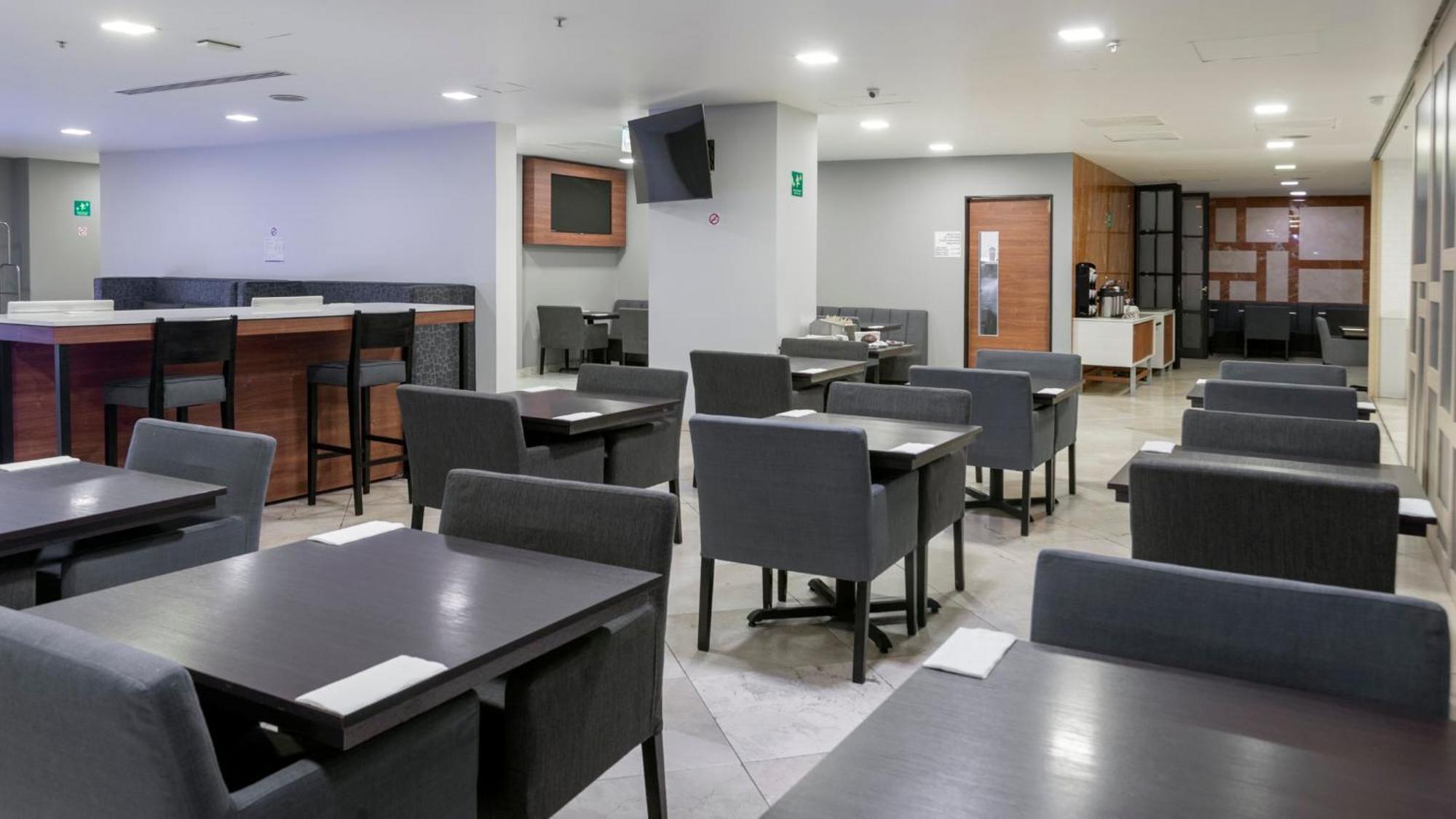 Express Santa Fe By Ihg 4*