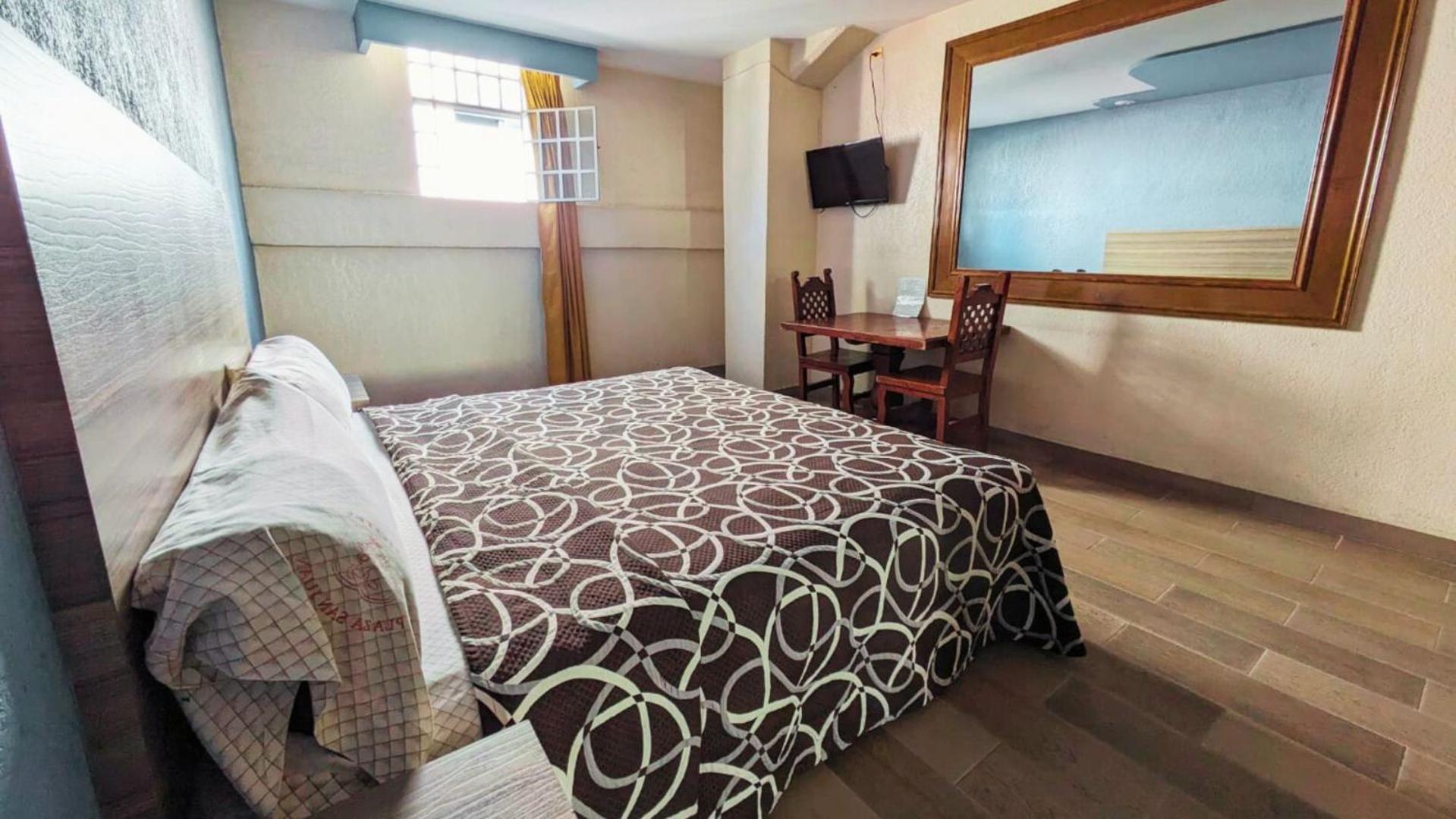 Hotel Plaza San Juan 2*