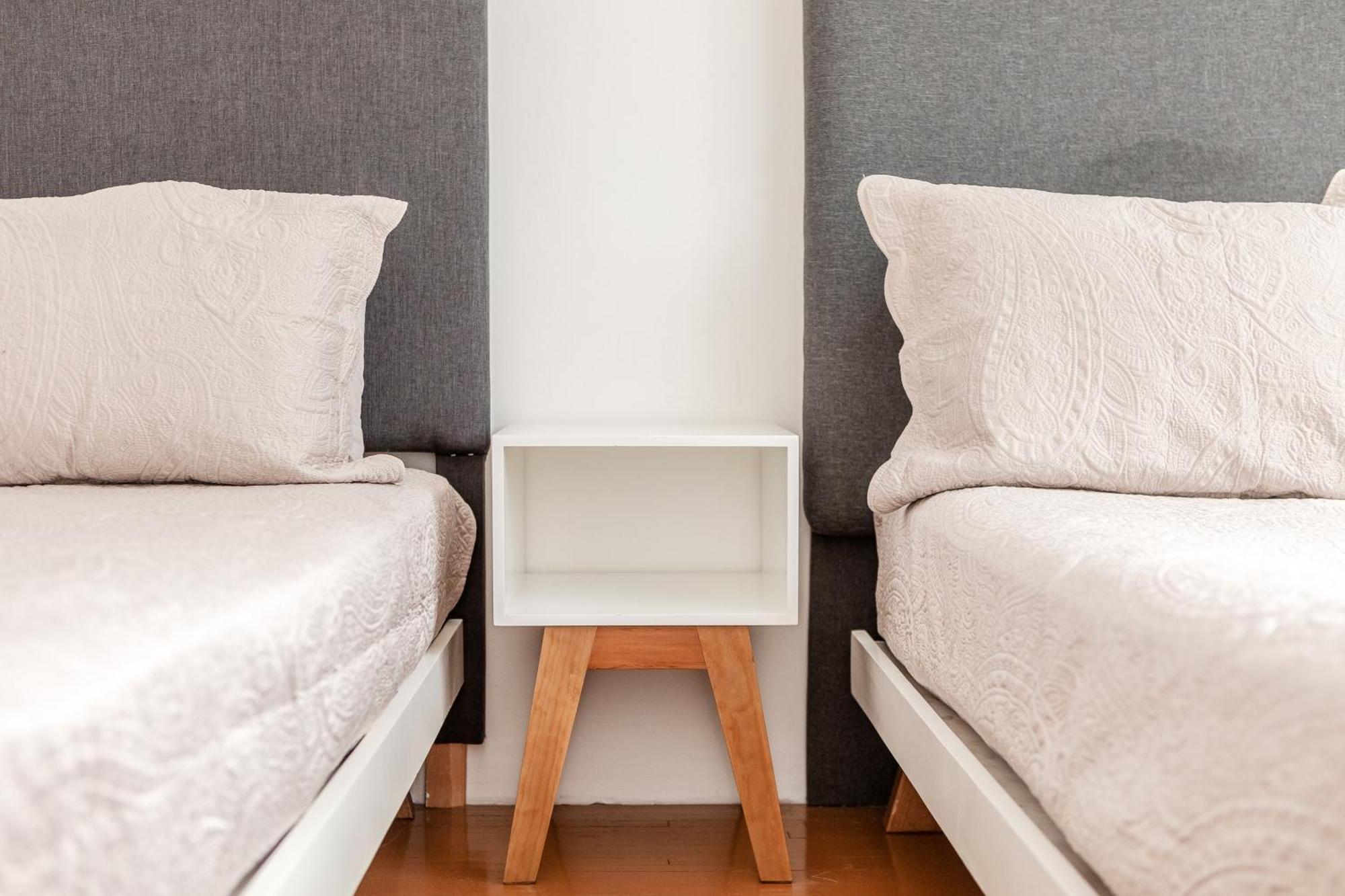 Connected In Roma - 3br- Fast Wifi- Laundry Apartment Mexico City