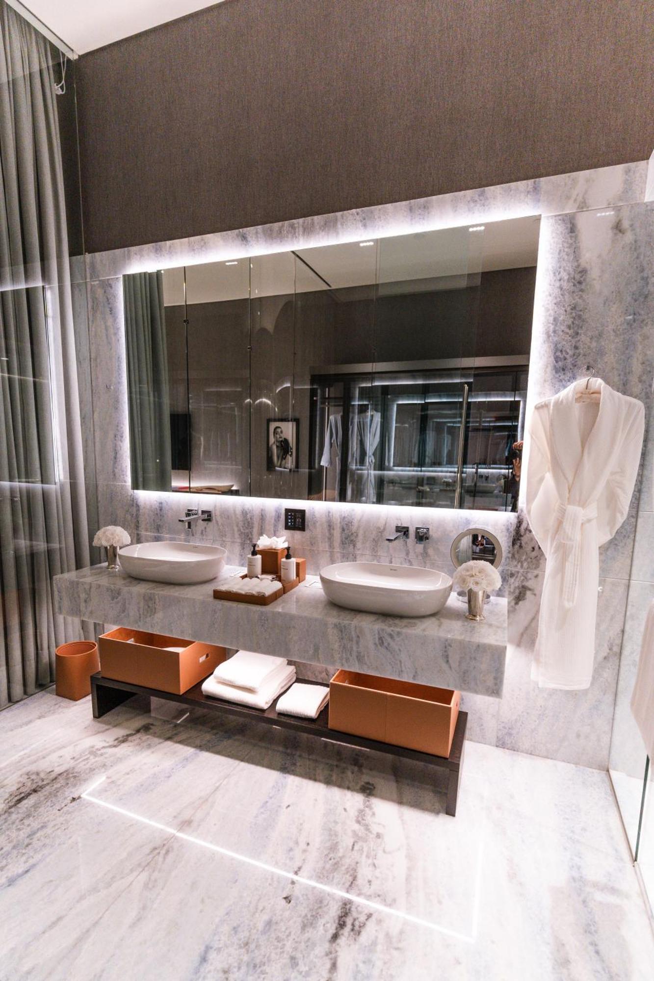 Alexander Hotel 5*