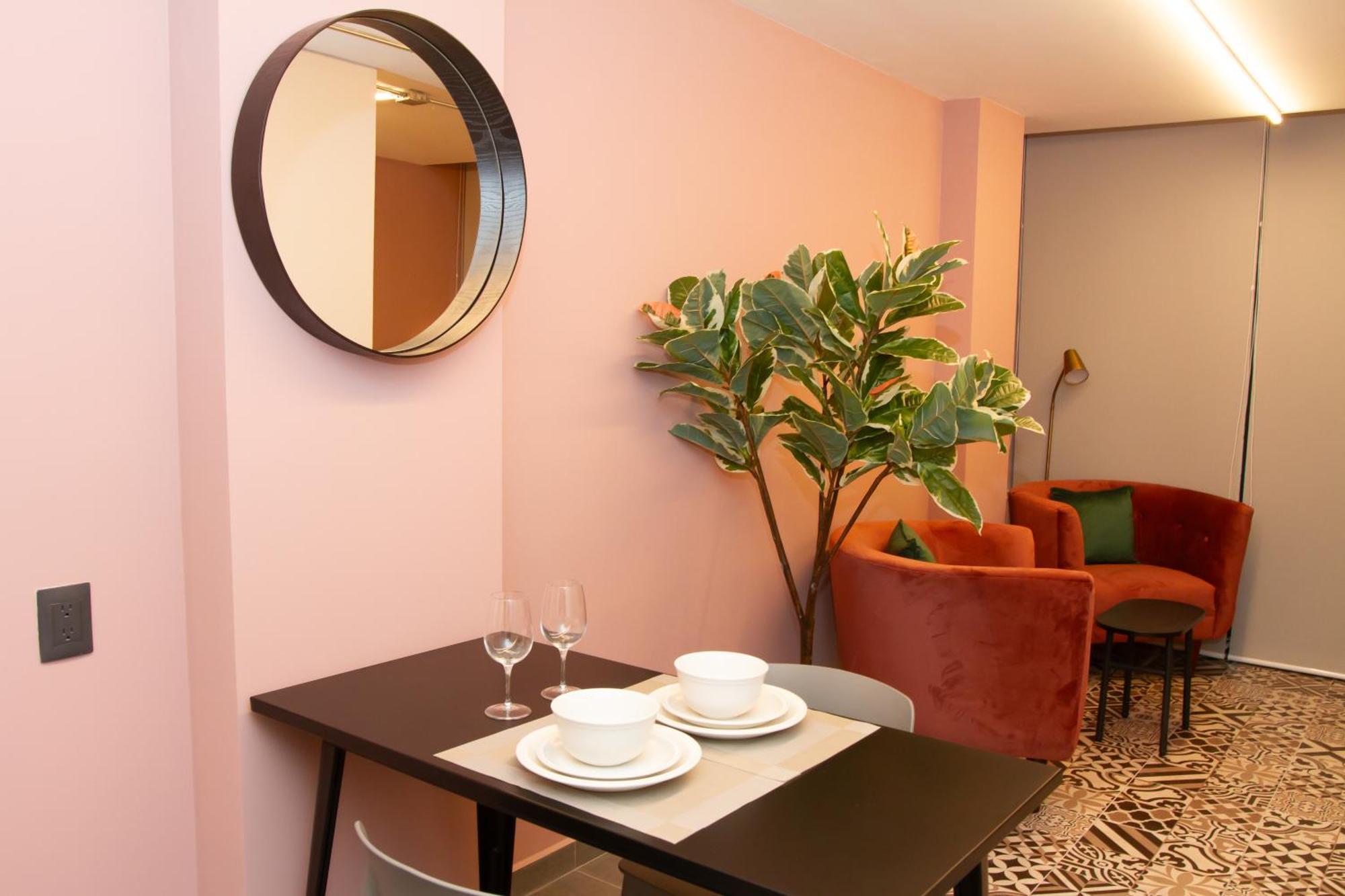 Hotel Niu Reforma 4*