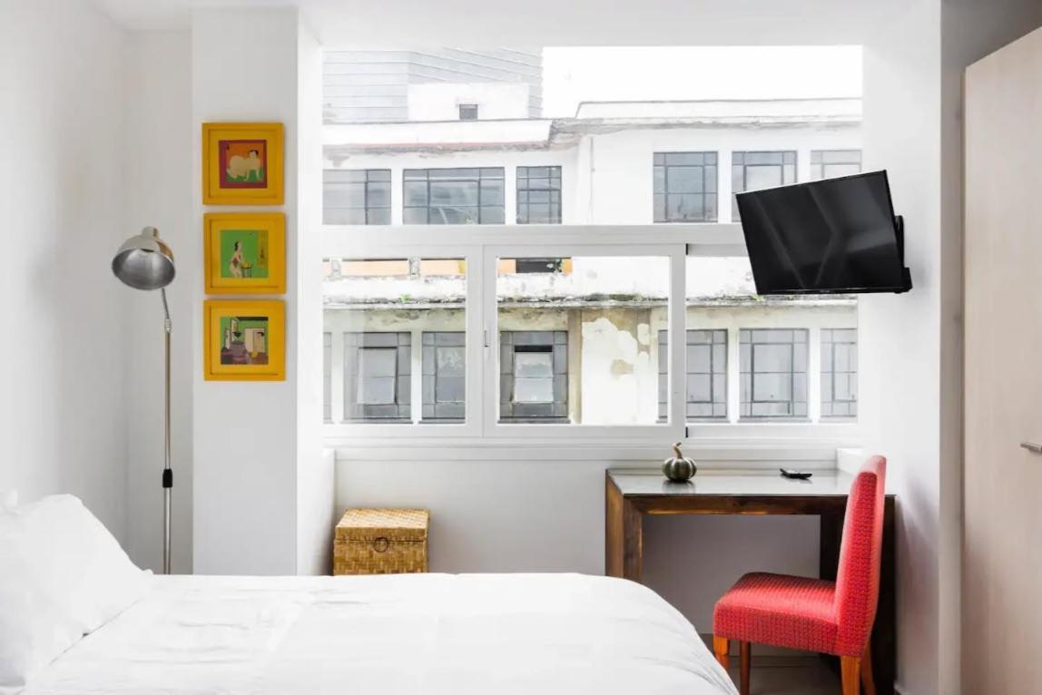 J607 - 2bdr - 1bth Apartment *