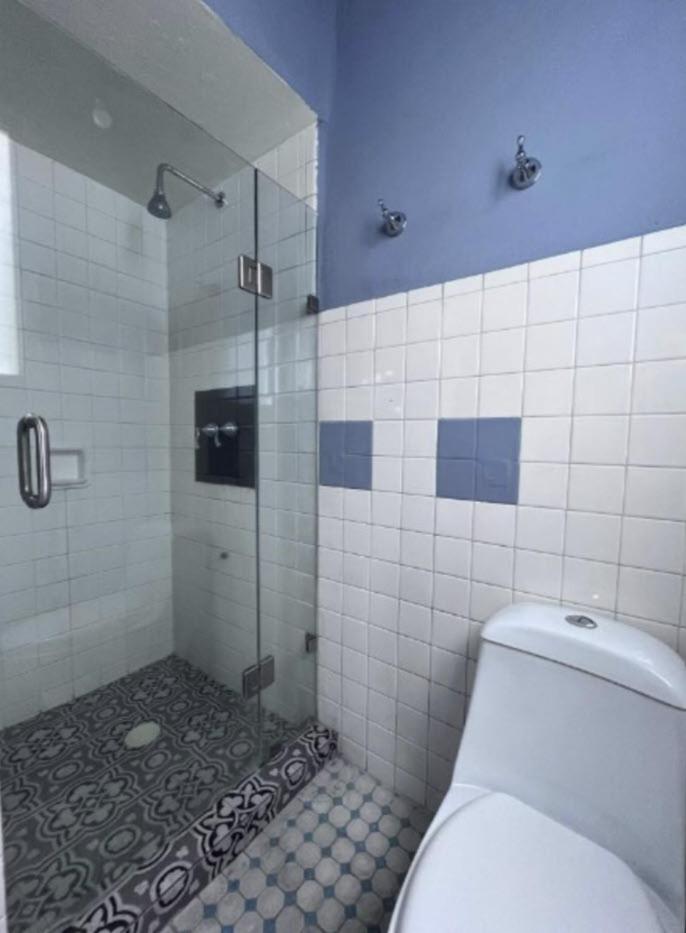 Sa186 - 2br - 2bth *