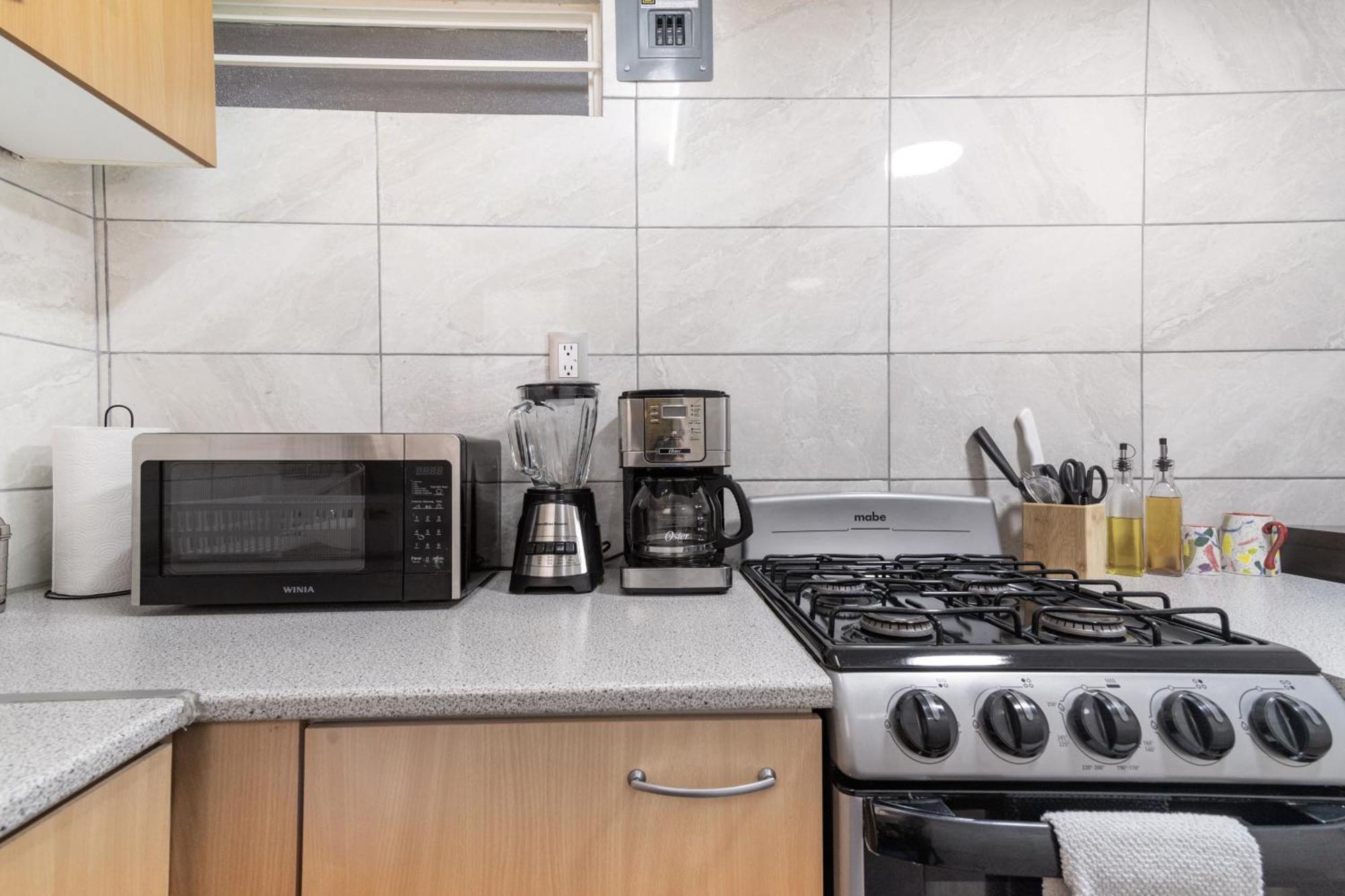 T301 - 1 Bedroom - 1 Bth *