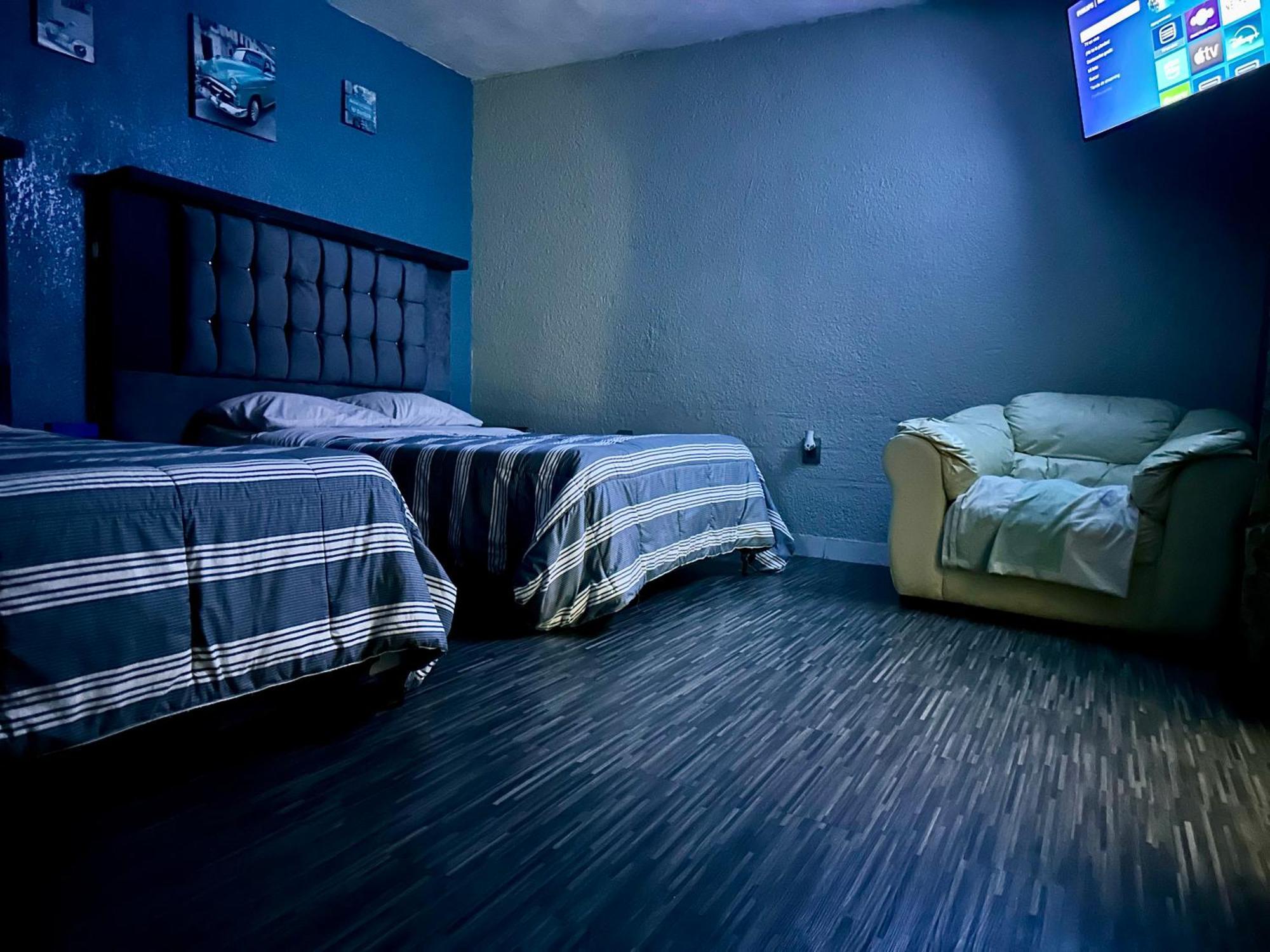 Apartment Hidden House *