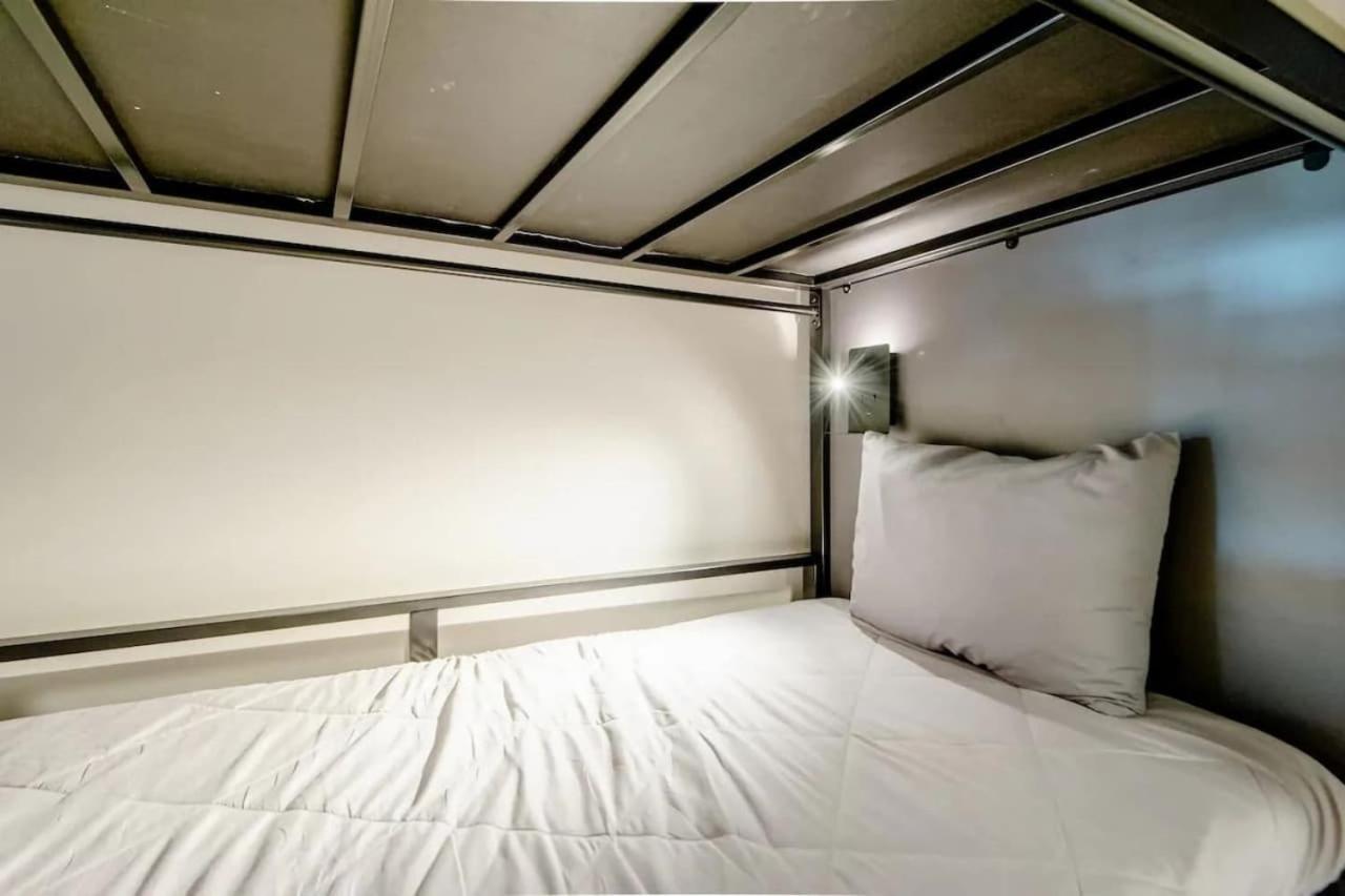 Bed Mixed Shared