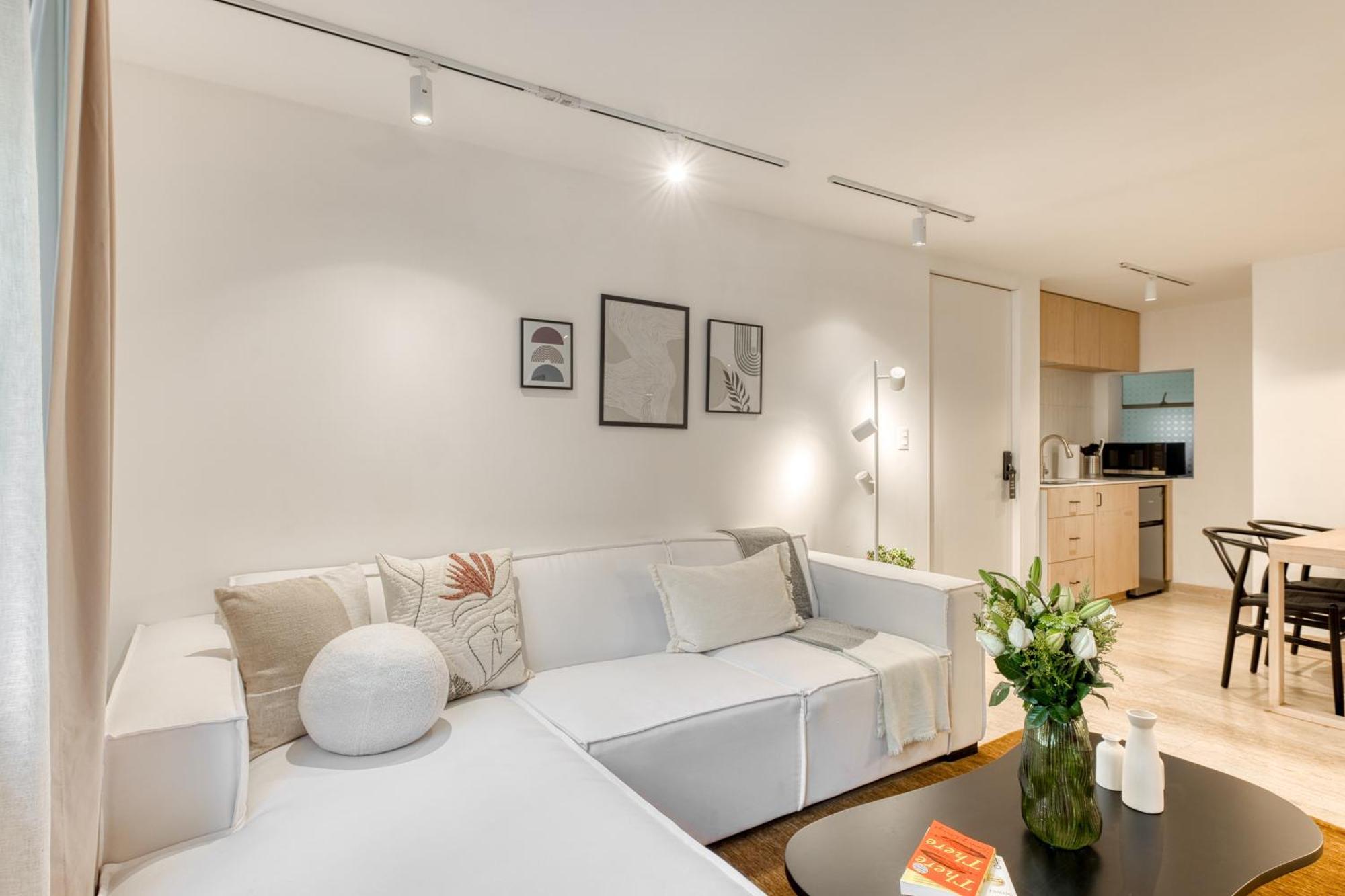 Nido Condesa Aparthotel