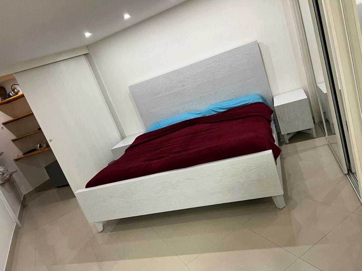 Spectacular Ph With Office In Front Of Perisur Apartment *