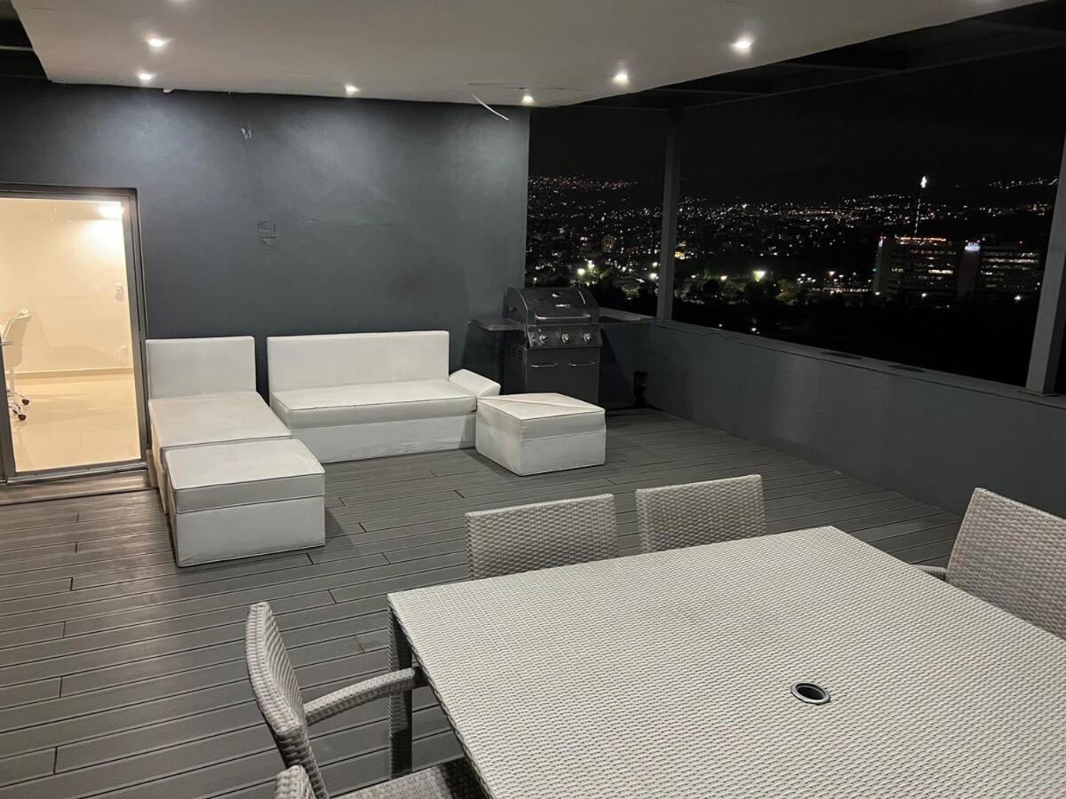 Spectacular Ph With Office In Front Of Perisur Apartment Mexico City