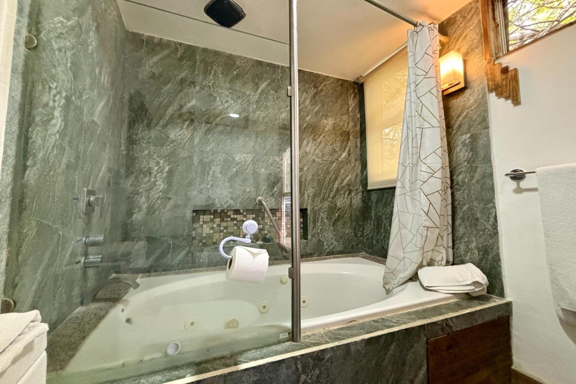 Casa Anzures Hotel 4*